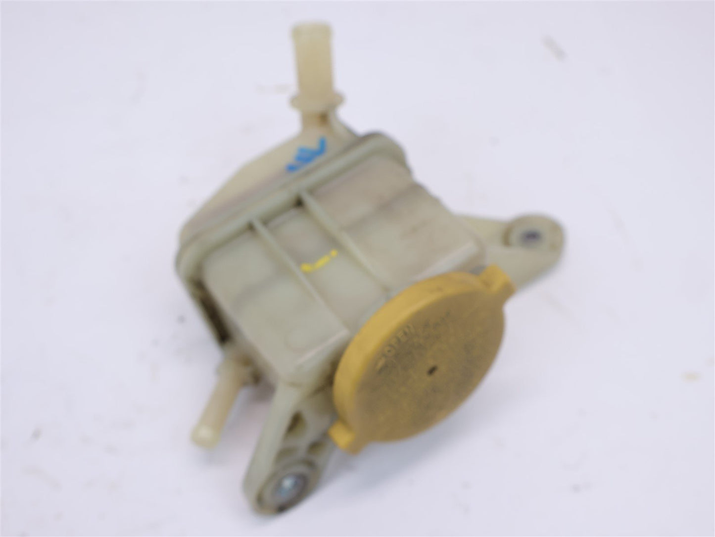 2010-2014 Subaru Legacy Outback Power Steering Reservoir Tank OEM