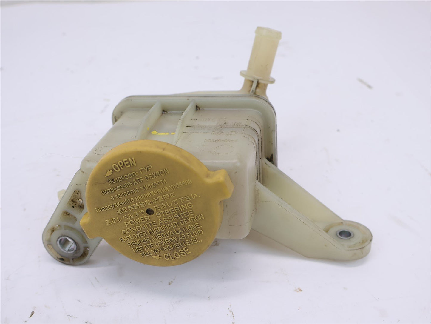 2010-2014 Subaru Legacy Outback Power Steering Reservoir Tank OEM