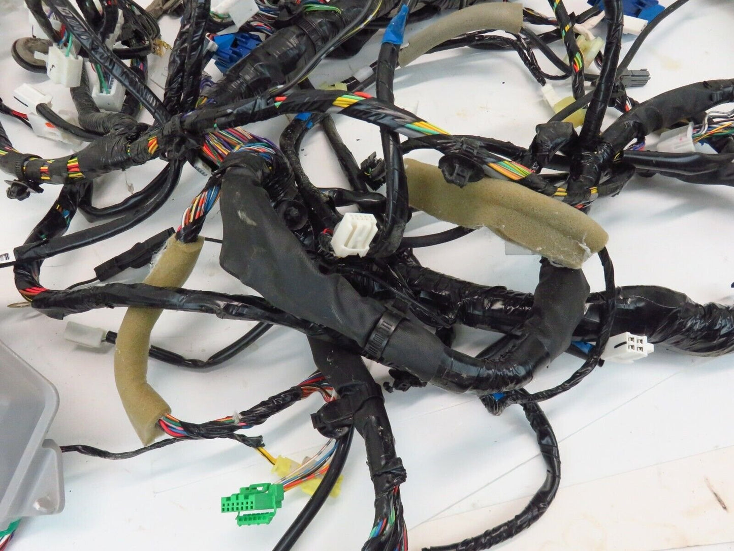 2014 Subaru Outback Dash Instrument Panel Wiring Harness Cluster Wire 81303AJ15A