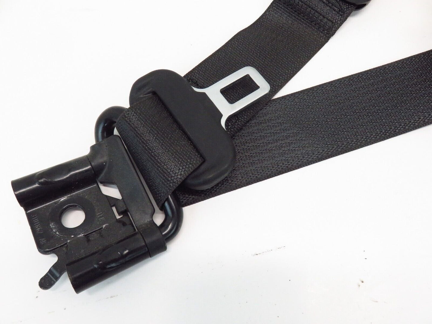 2018-2020 Buick Regal TourX Passenger REAR Seat Belt OEM Right RH 18 19 20