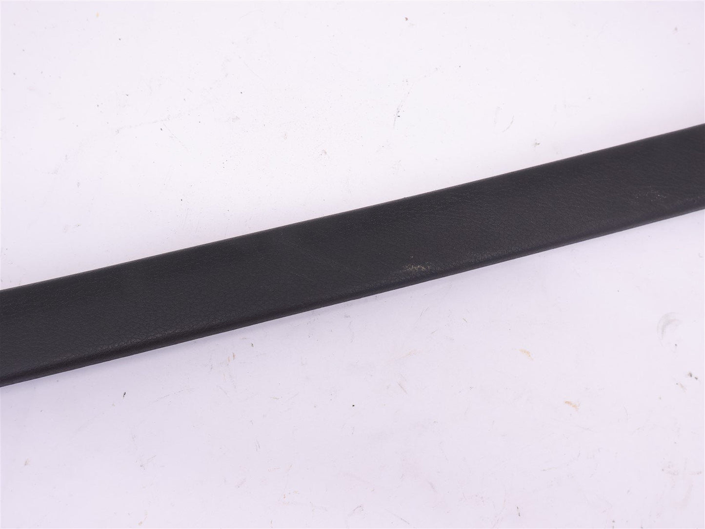 2005-2009 Subaru Legacy GT Driver Front Door Sill Trim Cover Scuff LH Left OEM