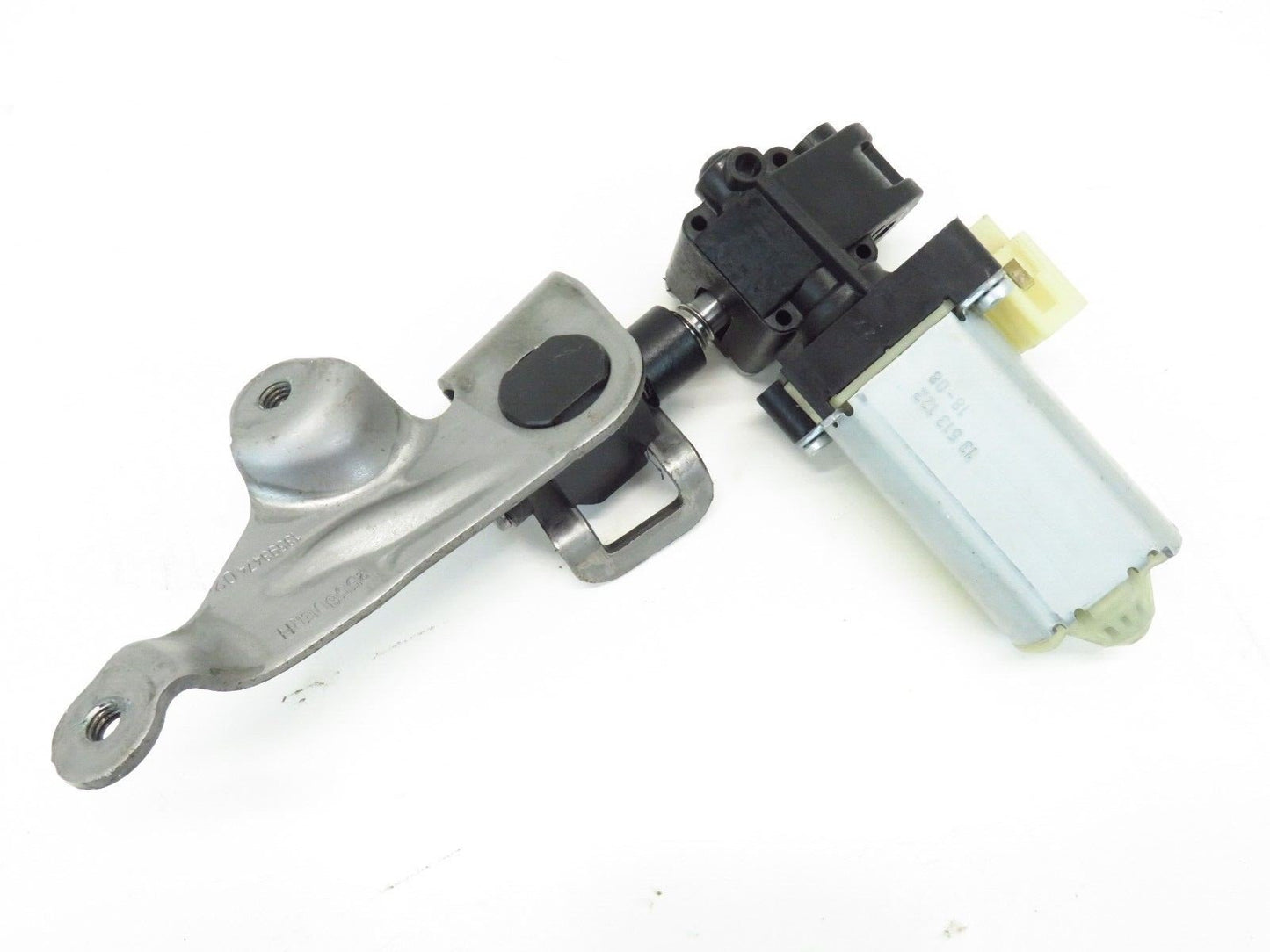 2018-2020 Buick Regal TourX Passenger Front Seat Motor Power RH 630196 OEM 18-20