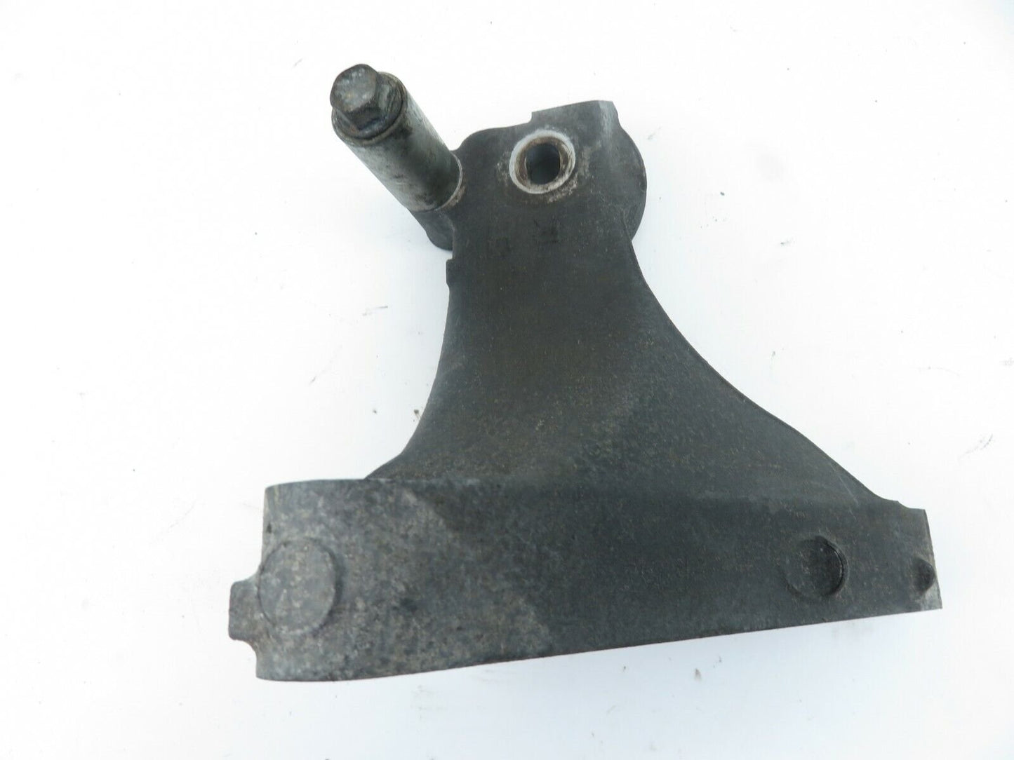 2013 Subaru Outback CVT Transmission Bracket Mount Passenger RH Right Side 10-19