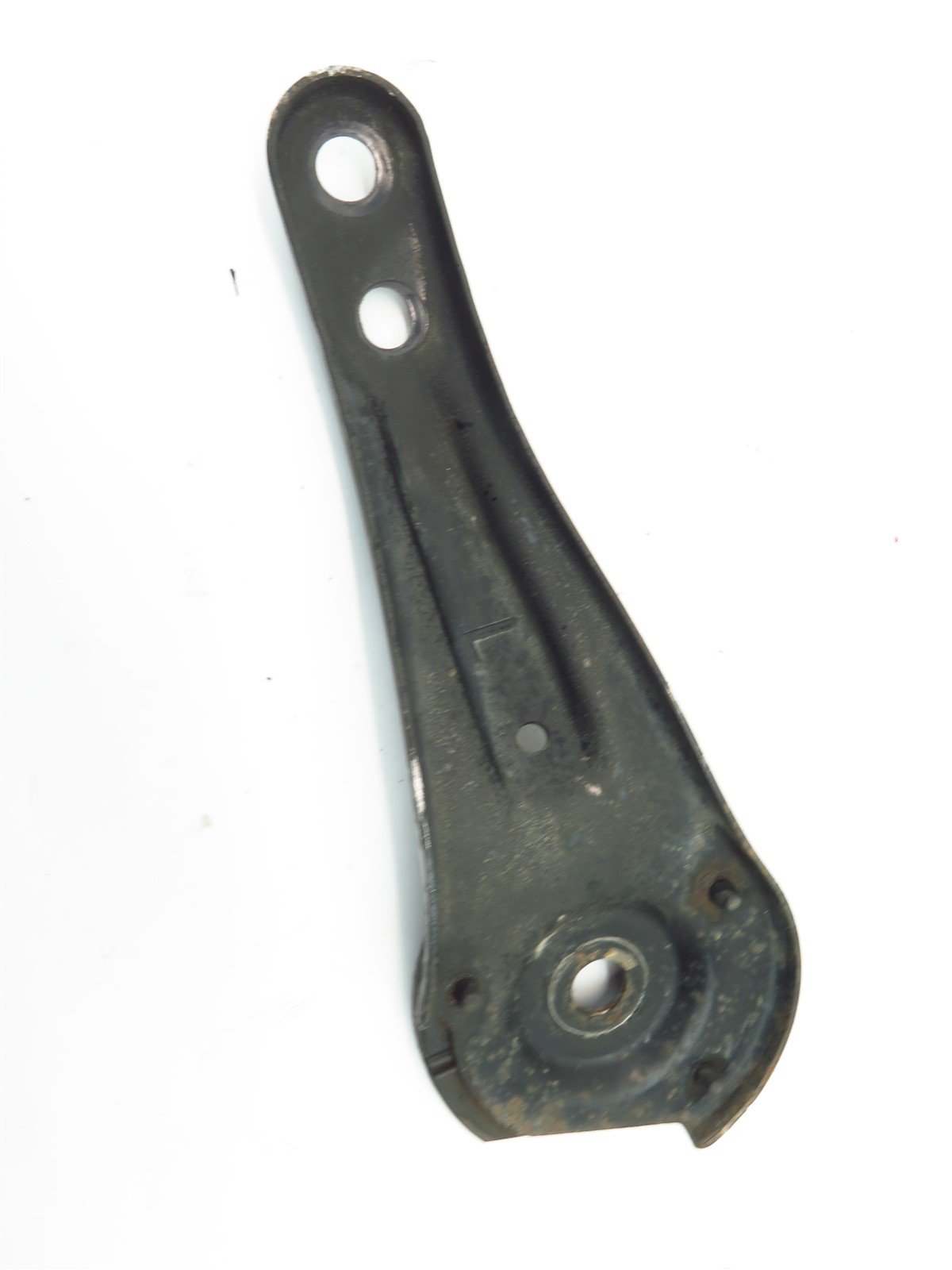 2013-2016 Hyundai Genesis Coupe Driver Rear Subframe Support Bracket Left LH OEM