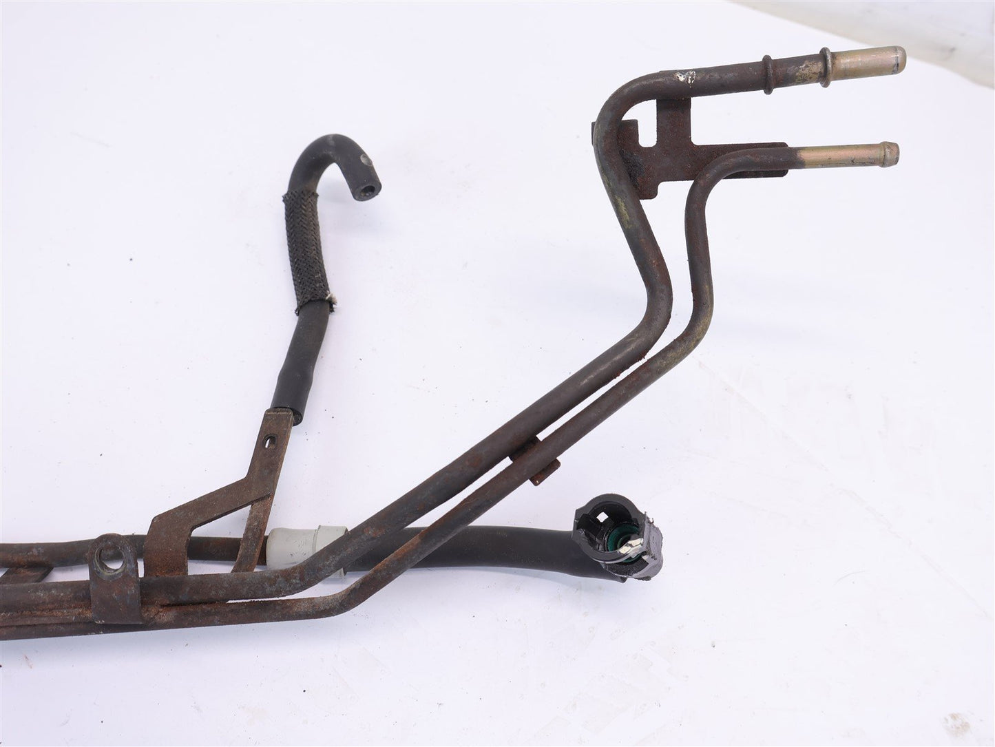 2006-2009 Subaru Legacy Fuel Center Rail Line Pipe 2.5L NA OEM 06-09