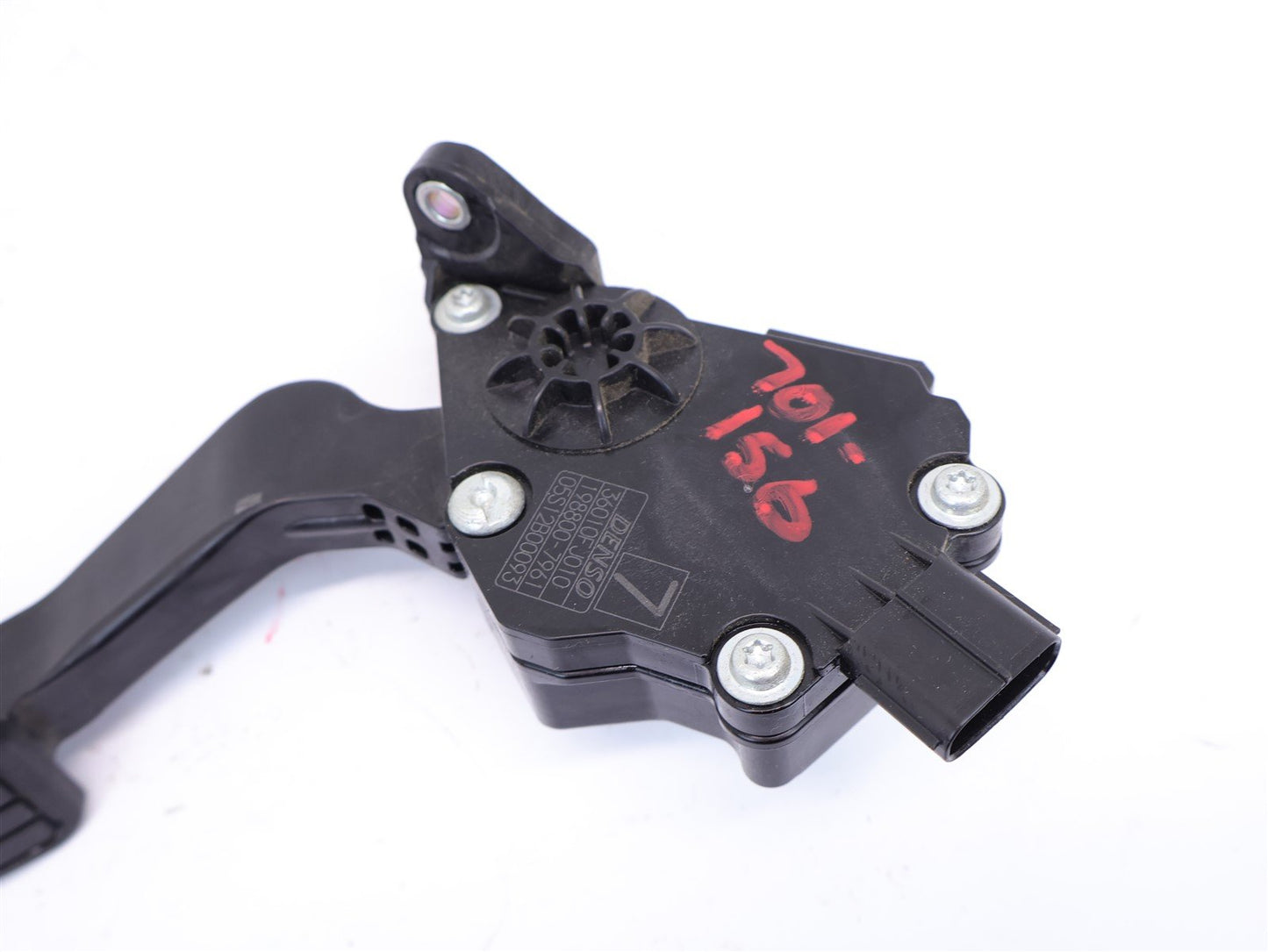 2013-2017 Subaru XV Crosstrek Gas Pedal Accelerator 36010FJ010 OEM