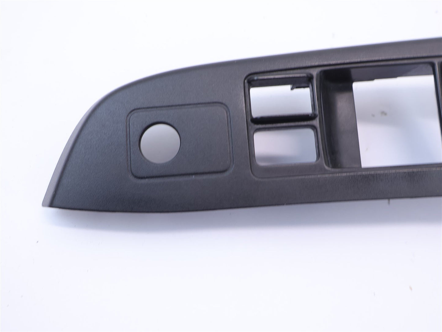2013-2014 Subaru Crosstrek Driver Front Window Switch Trim 94263FJ030 LH 13-14