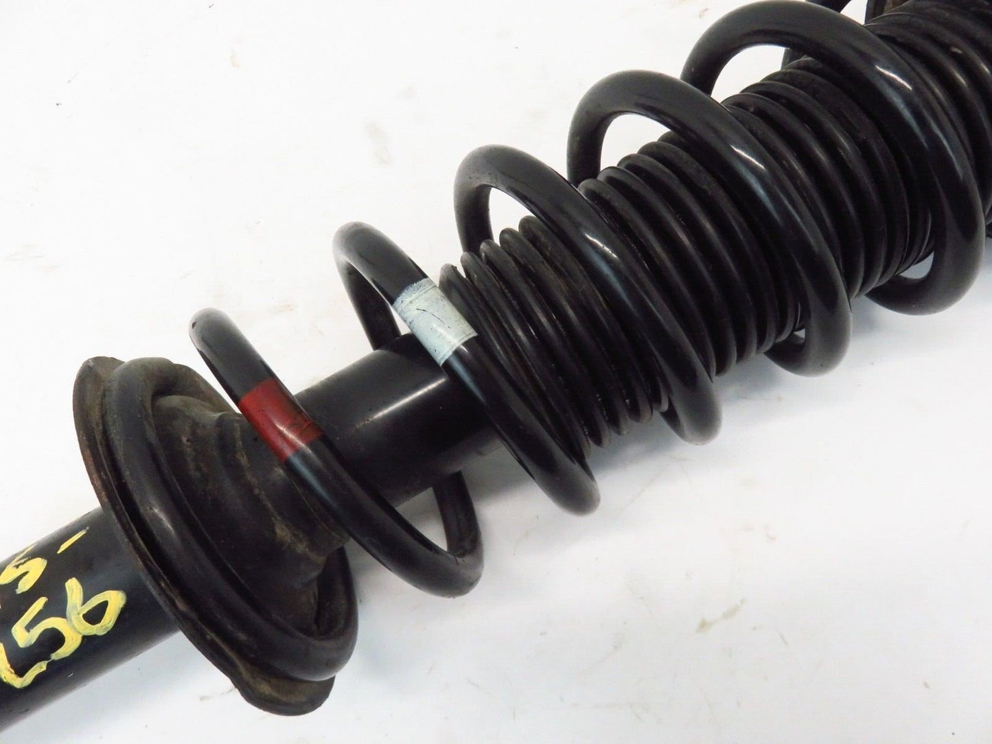 2014 Subaru XV Crosstrek Rear Strut Assembly 123k Driver LH 20365FJ030 2013-2017