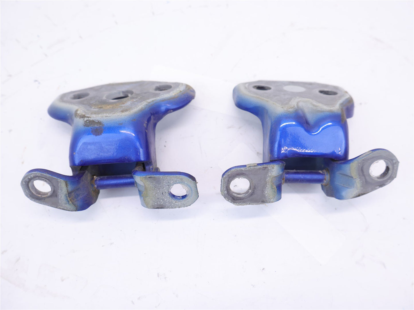 2015-2021 Subaru WRX STI Passenger Front Door Hinge Hinges RH OEM 15-21
