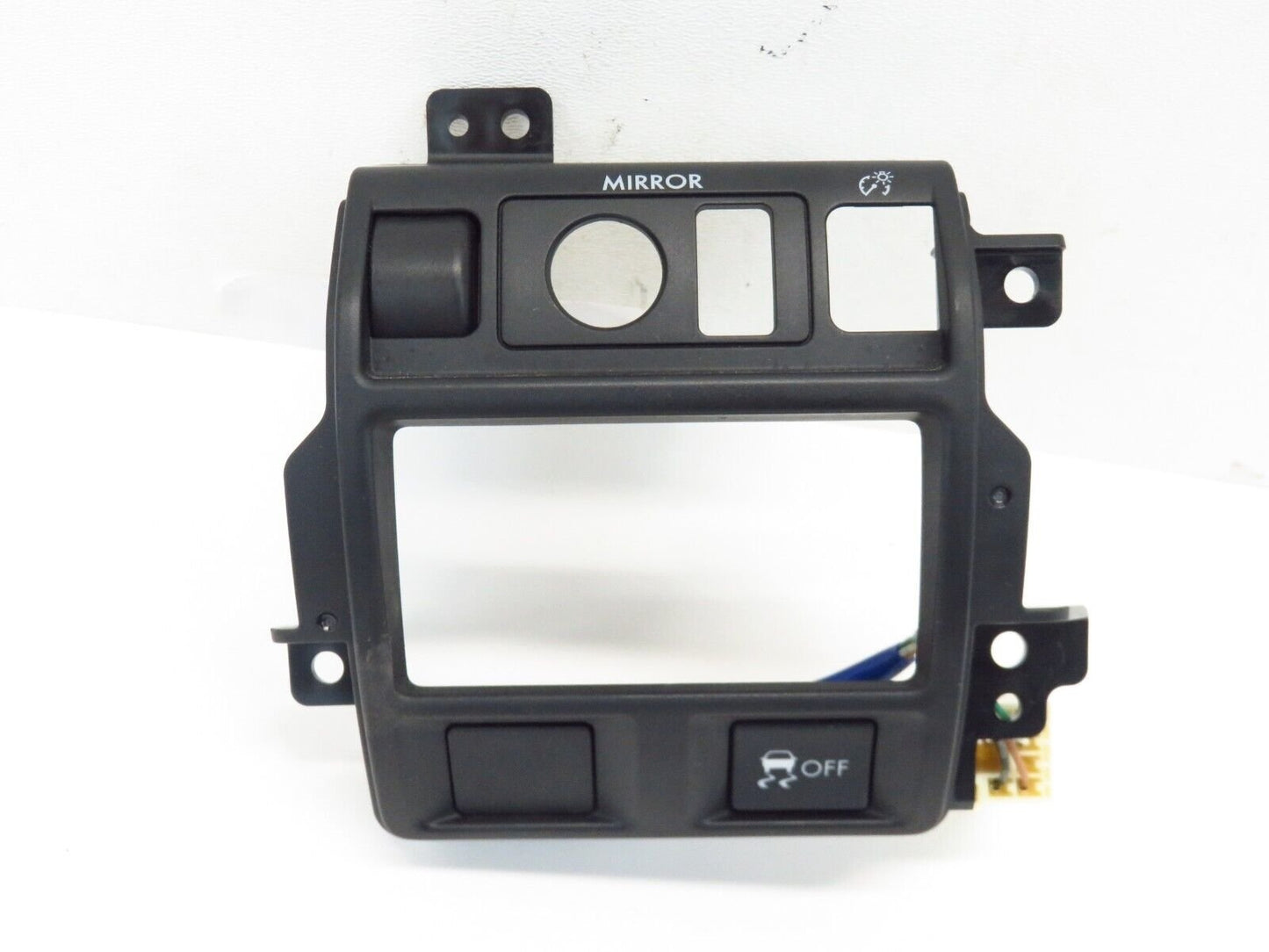 2014 Subaru Outback Dash Panel Mirror Dimmer Trim w/ Traction Switch 2010-2014