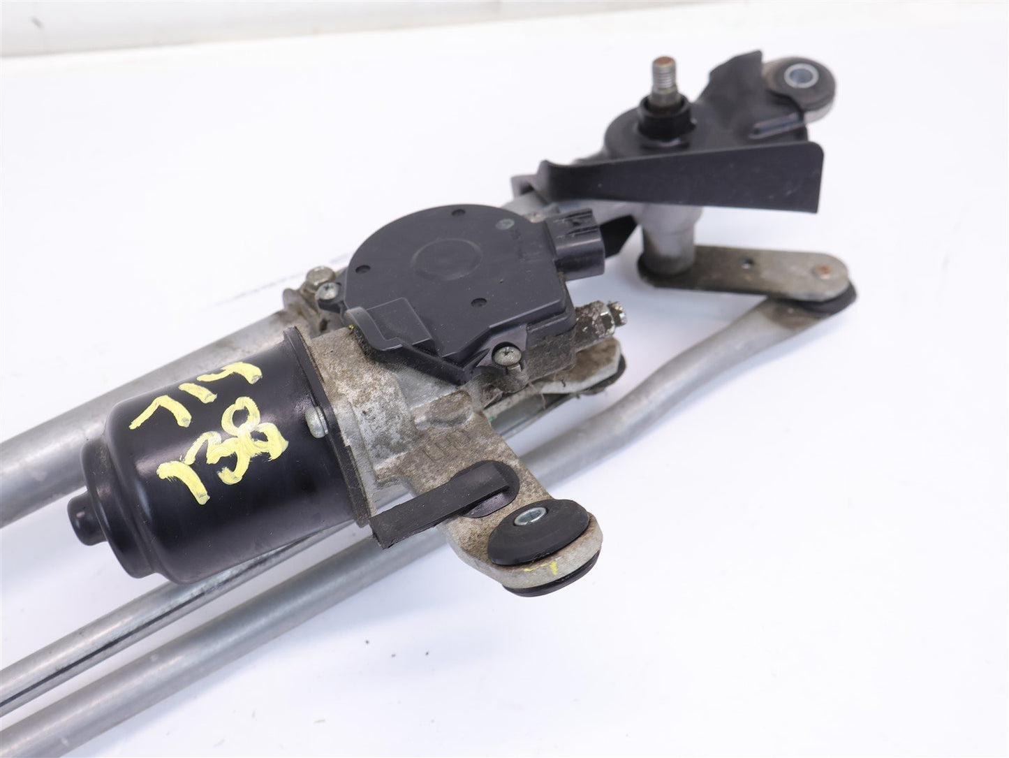 2010-2014 Subaru Legacy Outback Front Wiper Motor w/ Linkage Windshield OEM