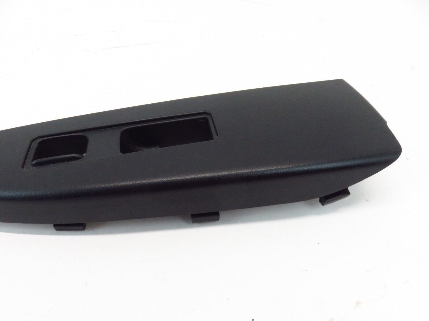 2013 Subaru Outback Passenger Front Window Switch Trim Panel Bezel RH OEM 10-14