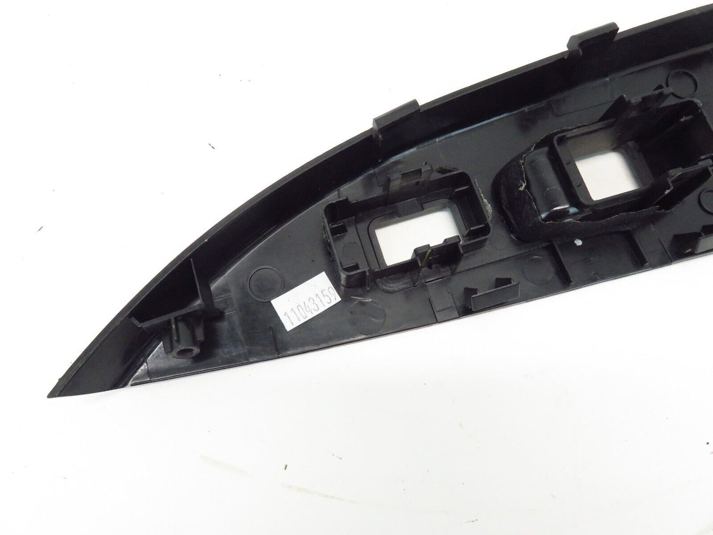 2013 Subaru Outback Passenger Front Window Switch Trim Panel Bezel RH OEM 10-14