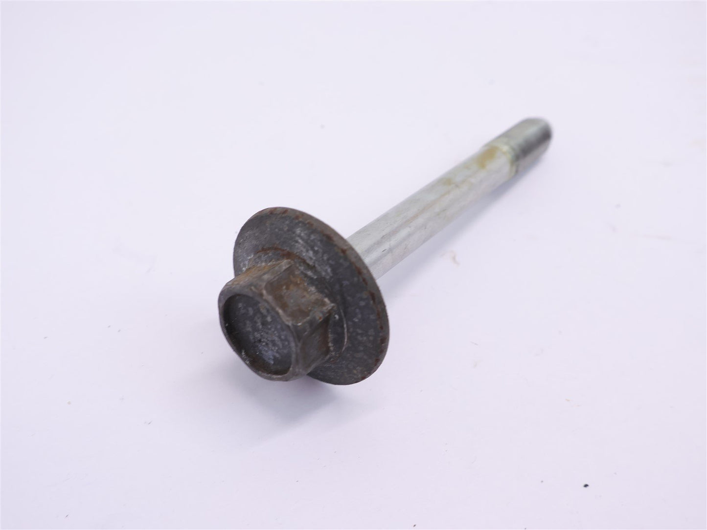 2013-2014 Subaru Outback Engine Harmonic Balancer Bolt 2.5L Crank Shaft Pulley