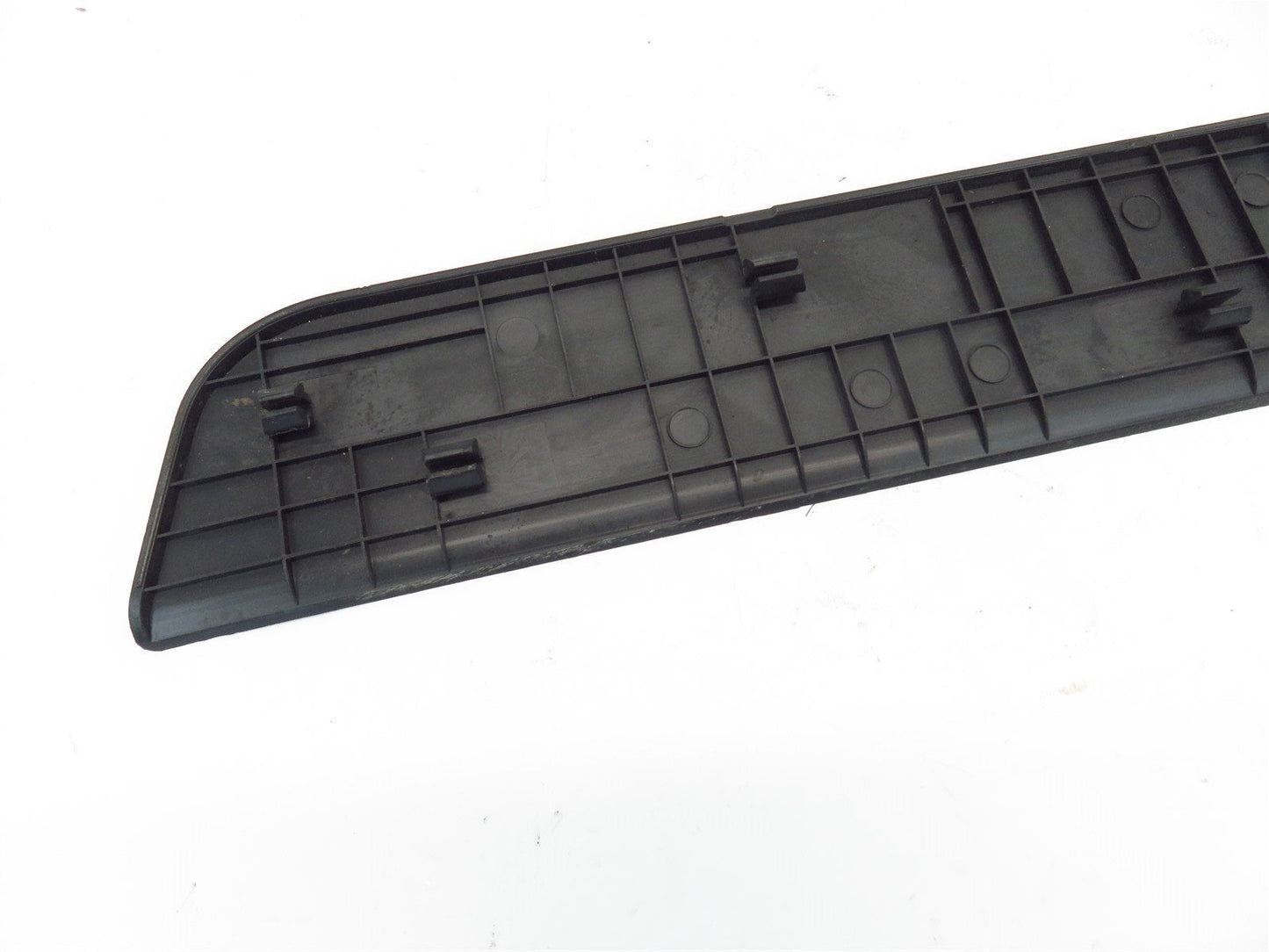 12-17 Hyundai Veloster Passenger Front Door Sill Trim Cover Step RH 858852V000