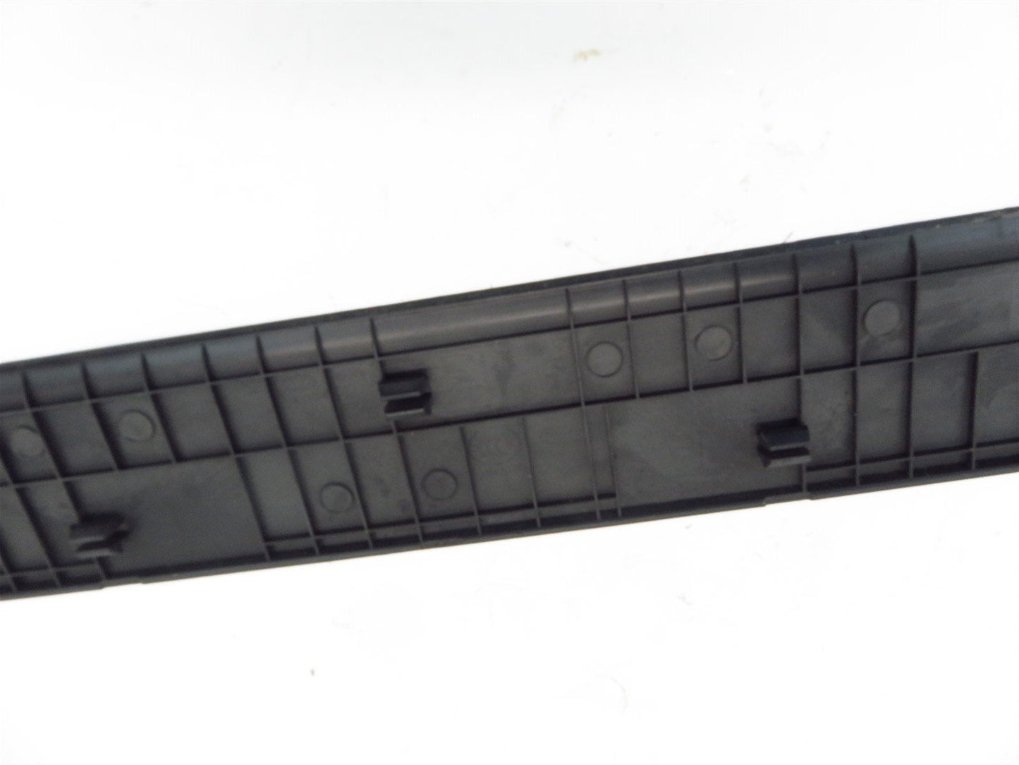 12-17 Hyundai Veloster Passenger Front Door Sill Trim Cover Step RH 858852V000
