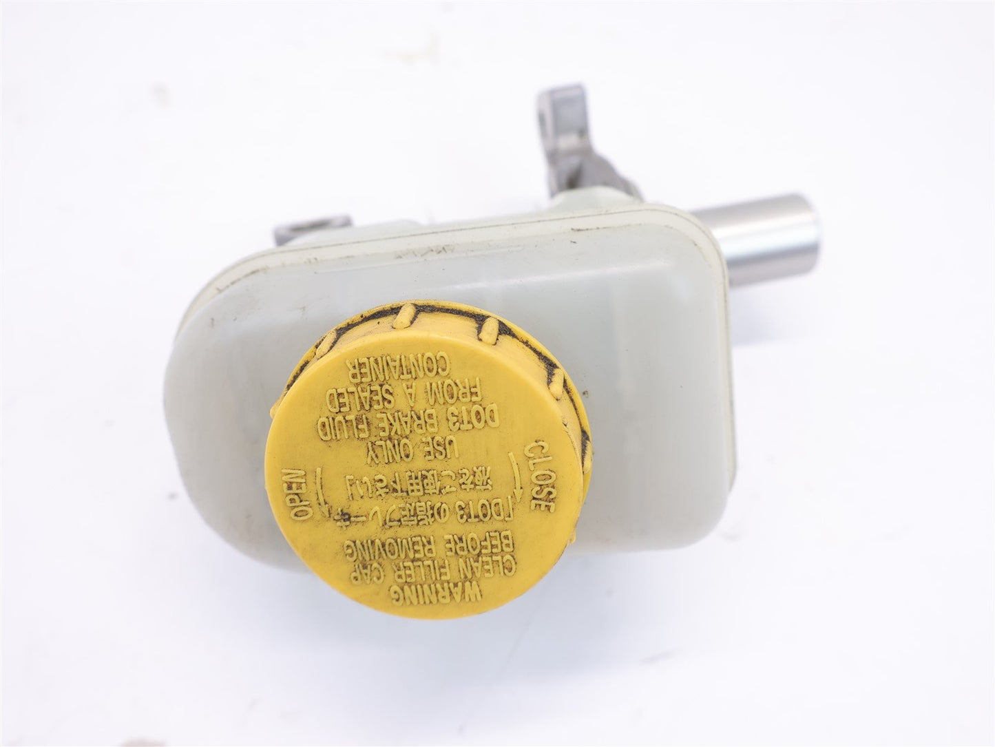 2013-2020 Subaru BRZ Brake Master Cylinder Fluid Reservoir OEM 13-16 Scion FR-S