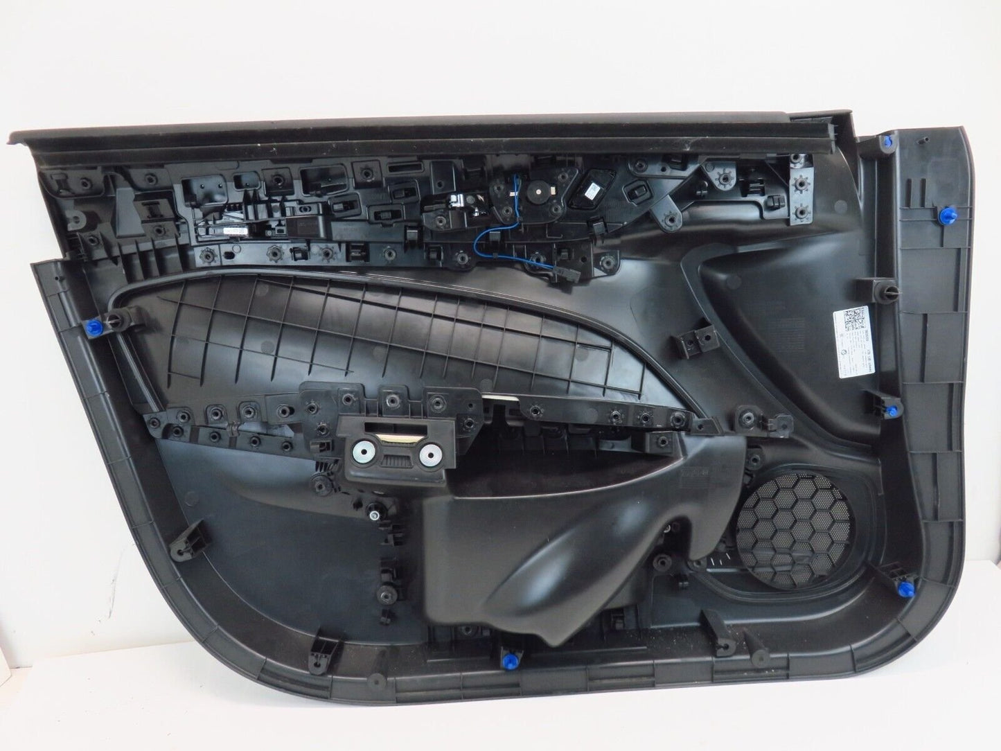 2019 Buick Regal TourX Passenger Front Door Panel Trim Cover RH Right 19 OEM