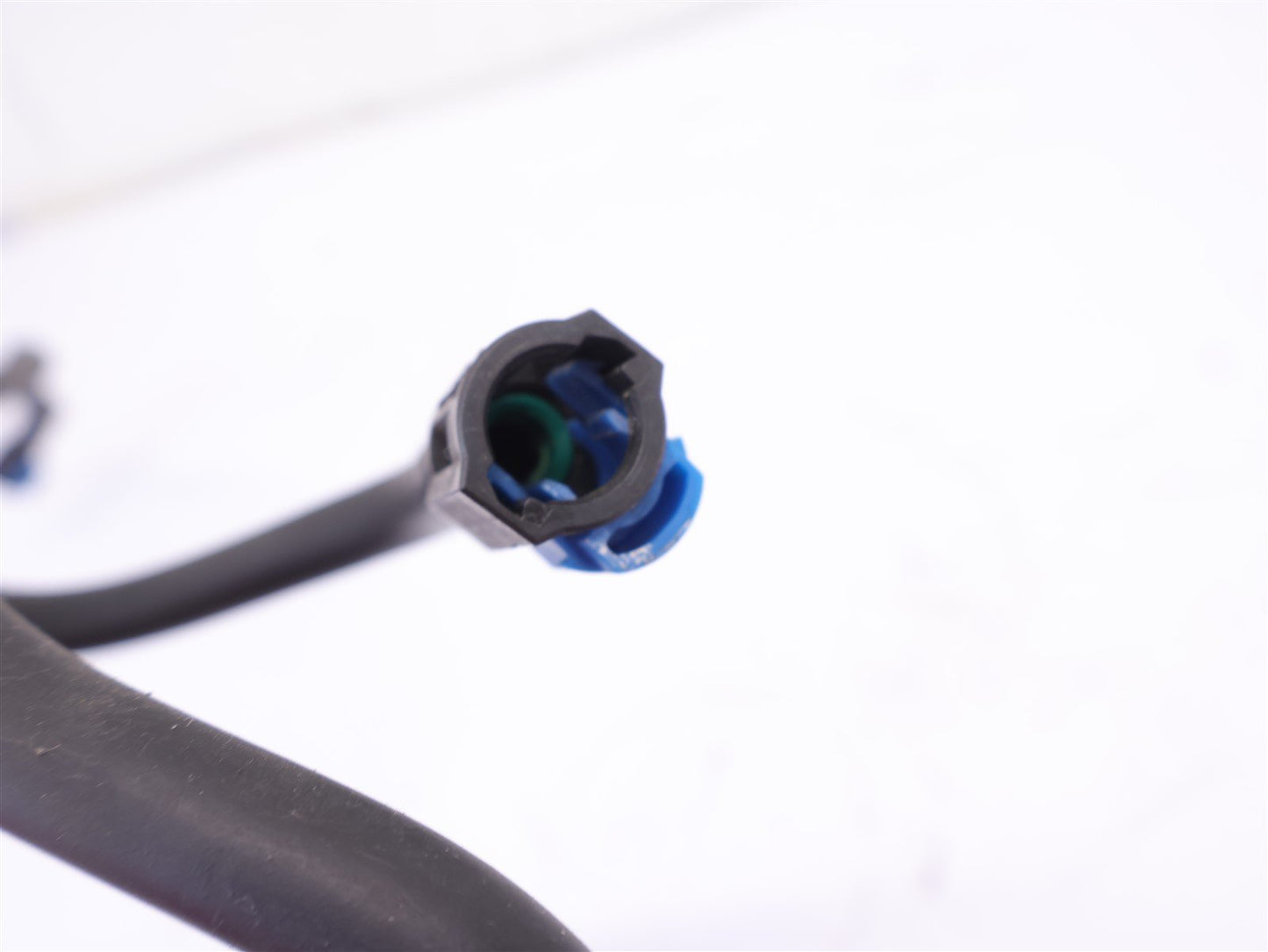 2013-2014 Subaru Legacy Outback Fuel Line Rail Supply 2.5L 13-14 OEM