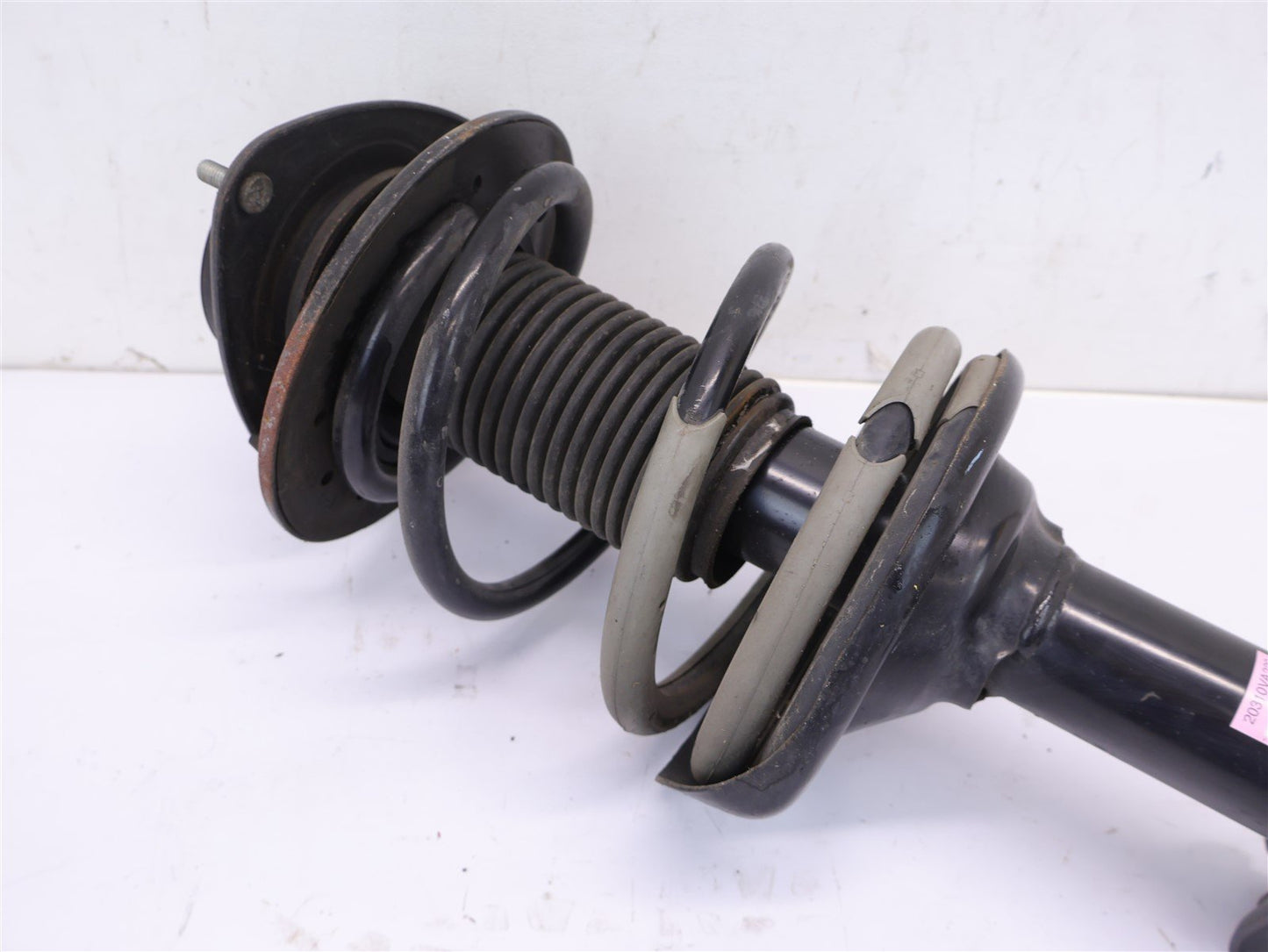 2018-2020 Subaru WRX Passenger Front Strut Shock Assembly Spring RH OEM 18-20