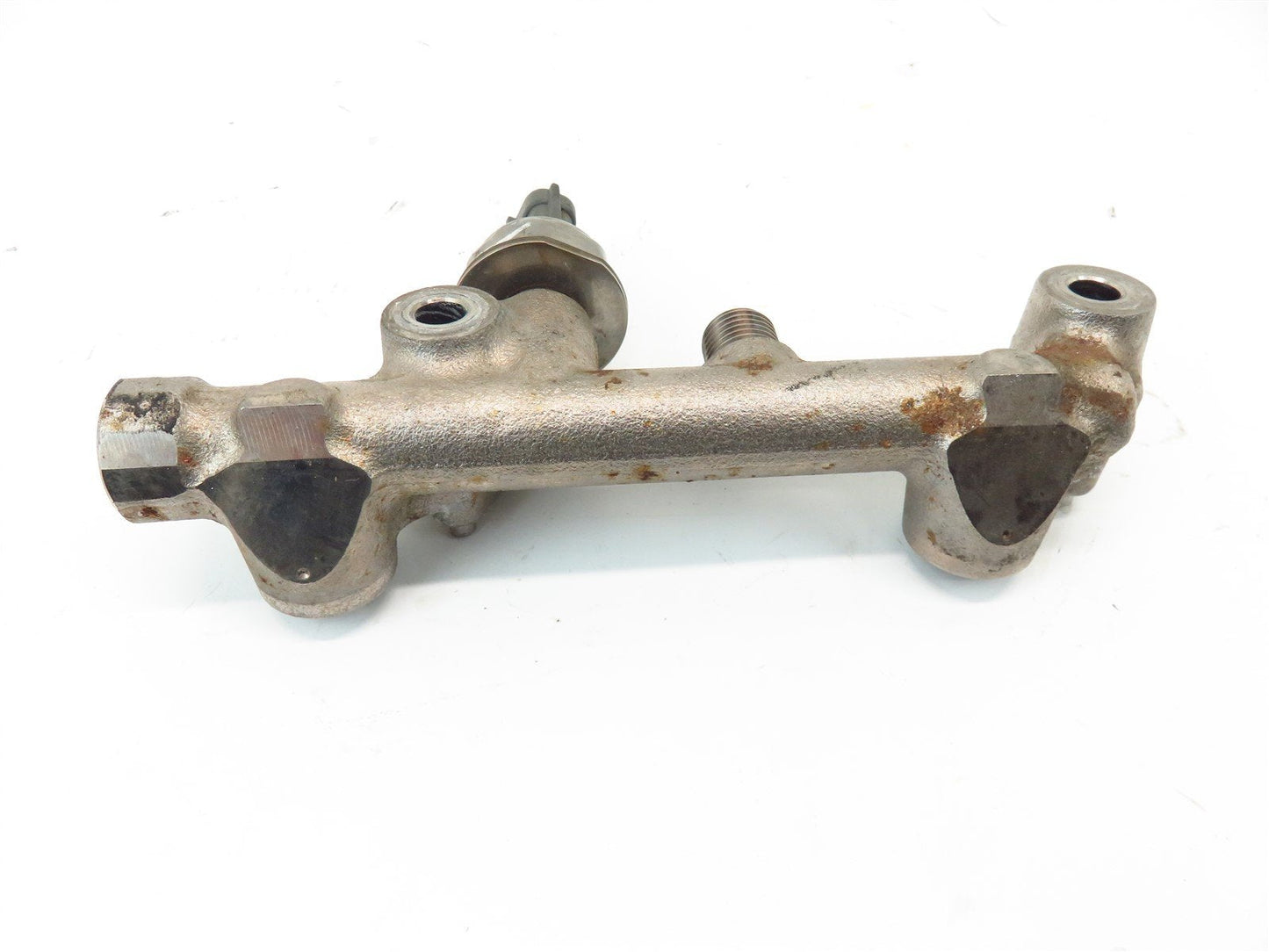 2015-2021 Subaru WRX Passenger Fuel Injector Rail 17522AB020 RH Side Pipe 15-21