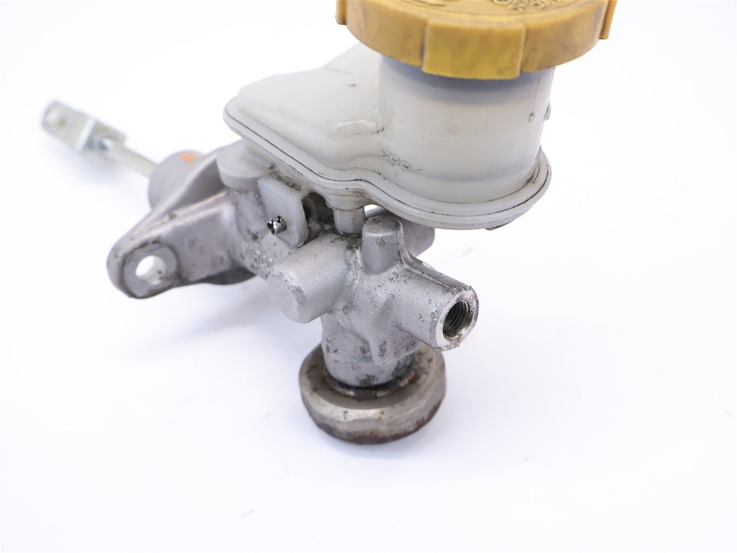 2002-2007 Subaru Impreza WRX Clutch Master Cylinder OEM 02-07