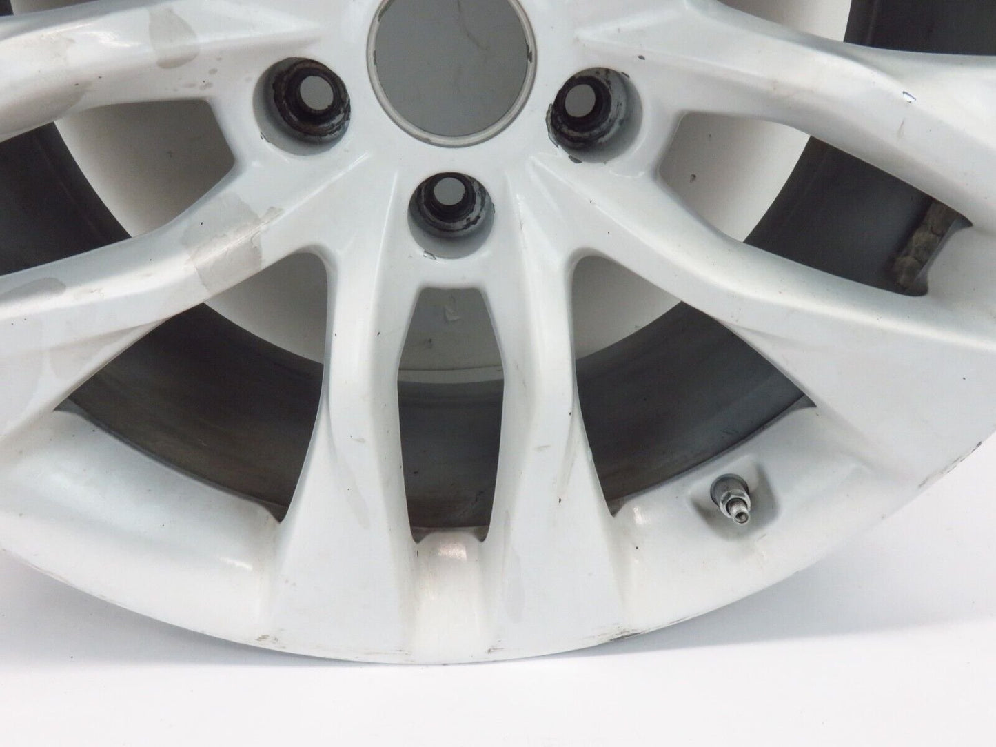 2013-2016 Hyundai Genesis COUPE Wheel 8-1/2 x 19 Rear Rim OEM 19" White 670347