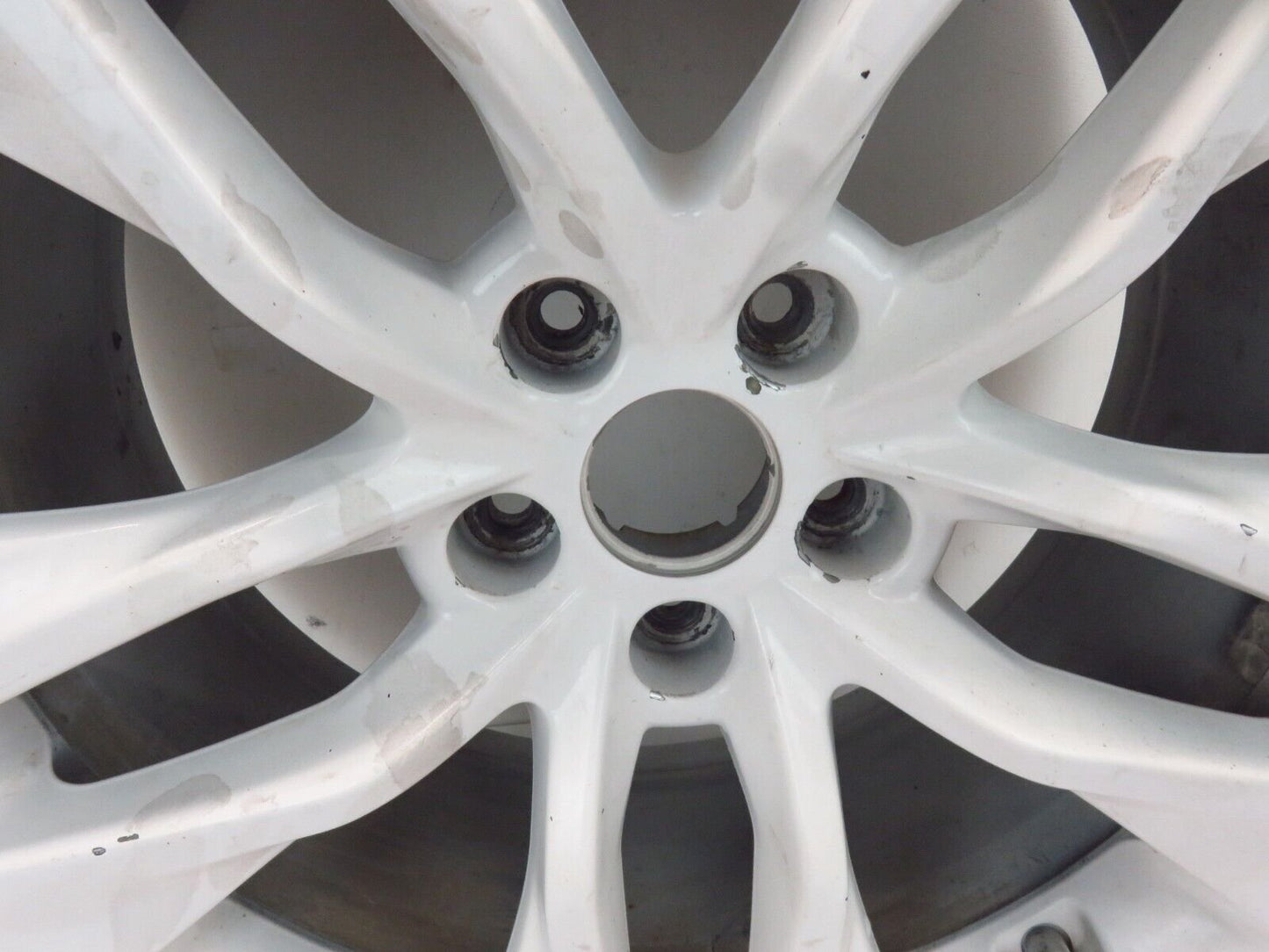 2013-2016 Hyundai Genesis COUPE Wheel 8-1/2 x 19 Rear Rim OEM 19" White 670347