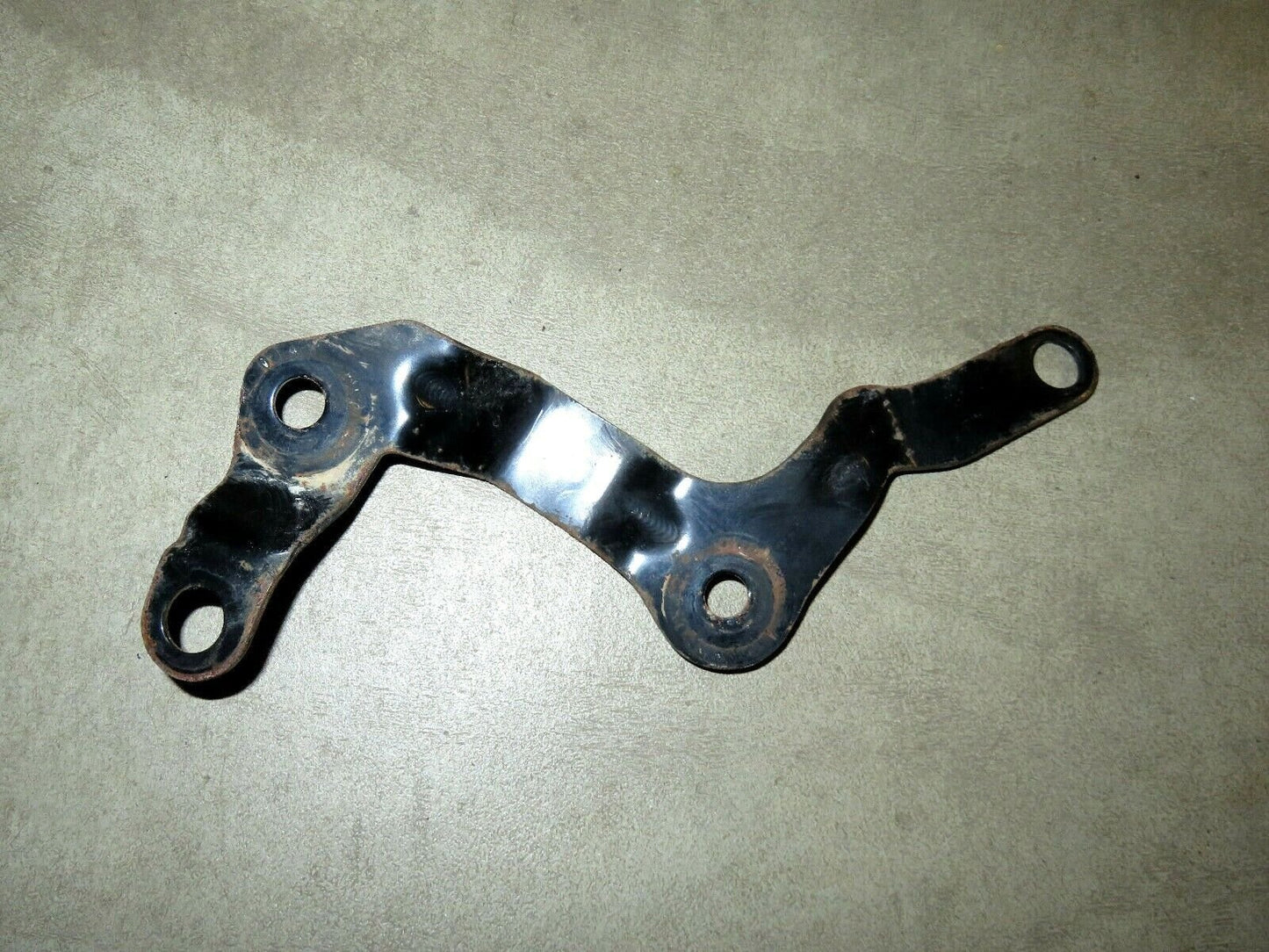 2013-2015 Subaru XV Crosstrek Steering Rack Pinion Bracket Mount Clamp Driver LH