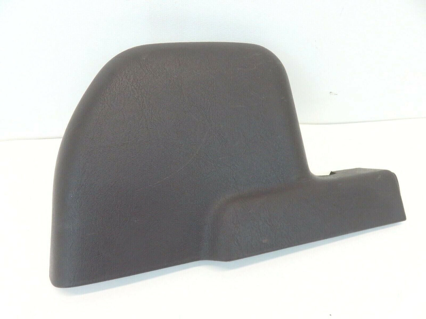 1996-1999 Subaru Legacy Outback Passenger Rear Strut Tower Trim Cover RH Wagon
