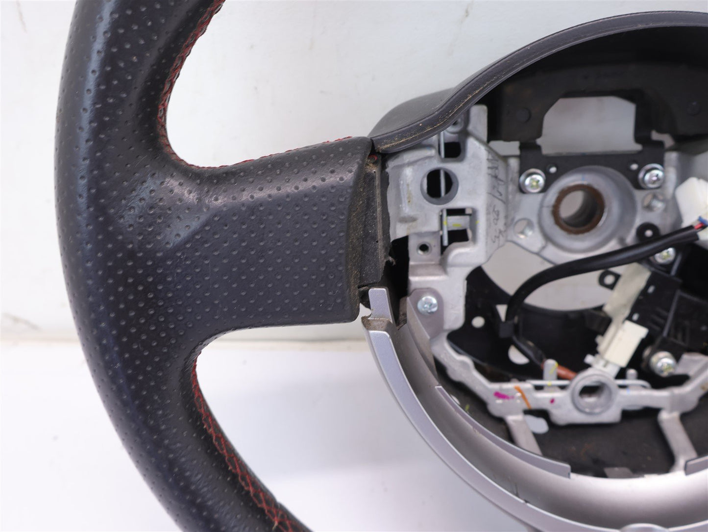 2013-2016 Scion FR-S FRS Steering Wheel OEM Leather w/ Red Stitching 13-16
