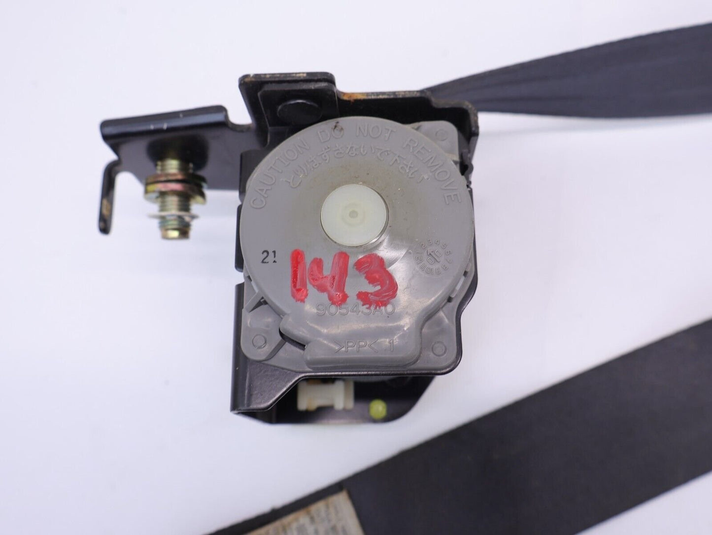 2002 2003 2004 Subaru Impreza WRX STI Center Rear Seat Belt Middle SEDAN OEM