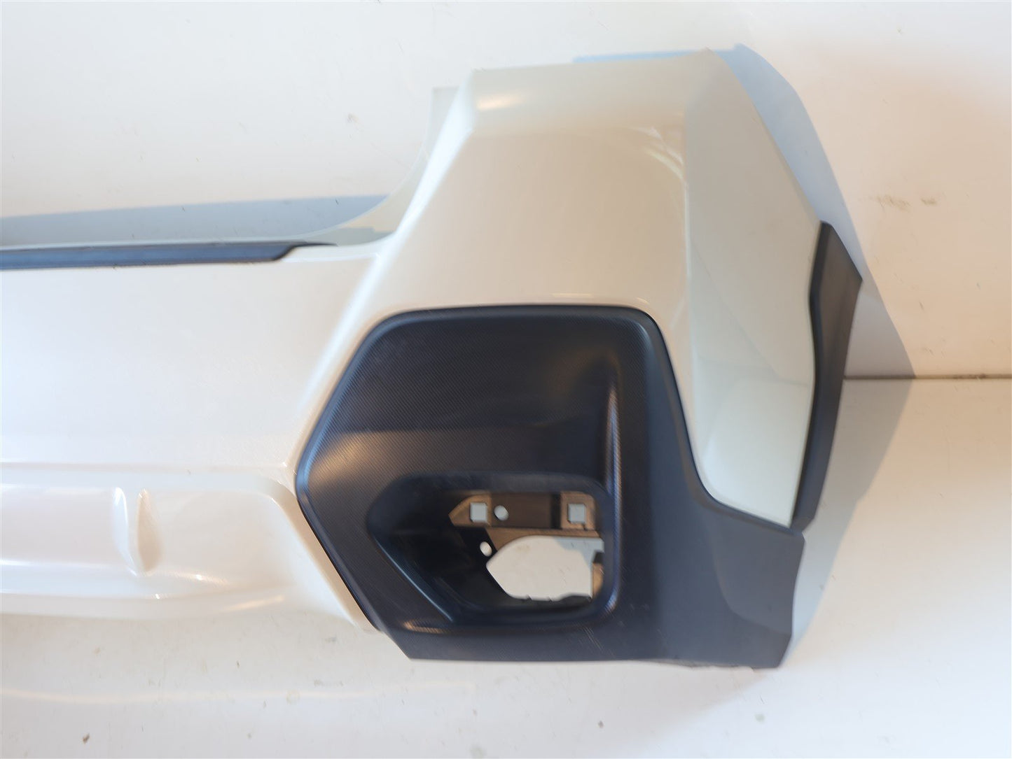 2018-2023 Subaru Crosstrek Rear Bumper Cover White K1X