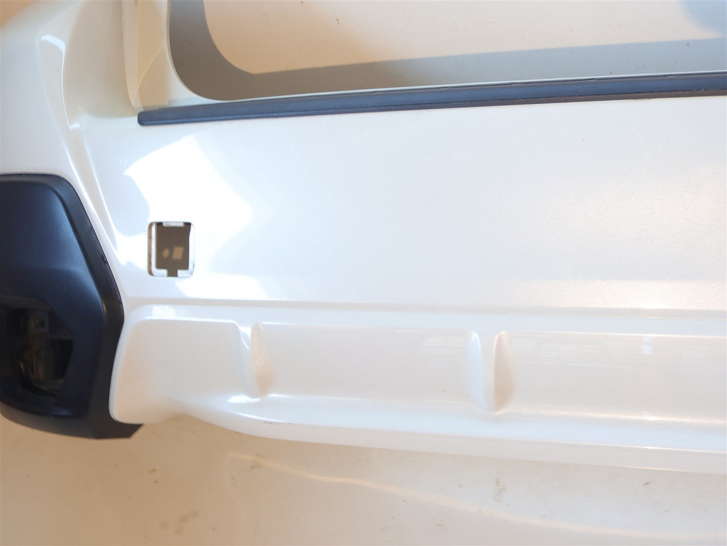 2018-2023 Subaru Crosstrek Rear Bumper Cover White K1X