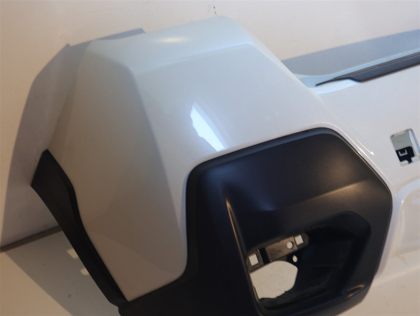 2018-2023 Subaru Crosstrek Rear Bumper Cover White K1X