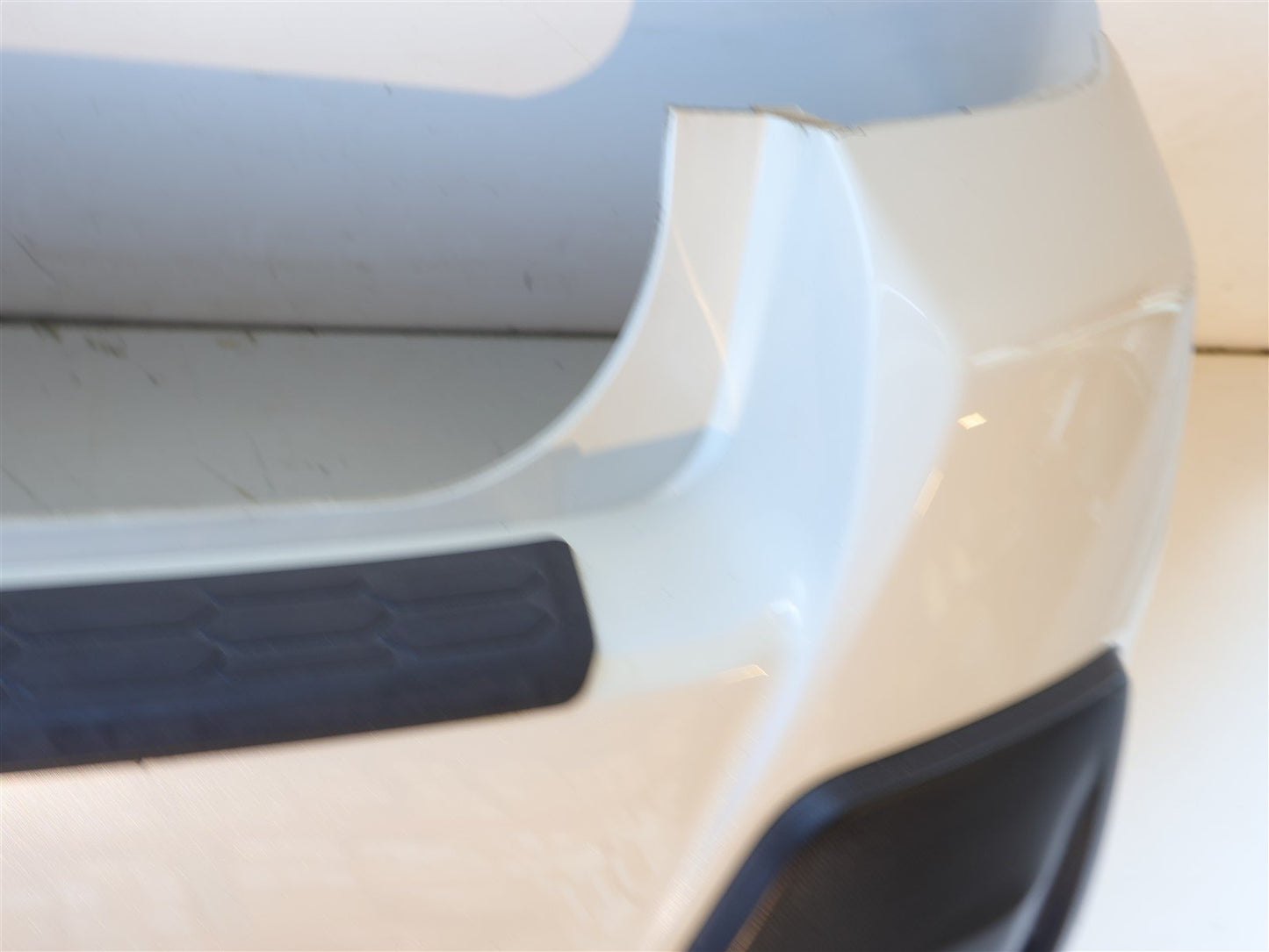 2018-2023 Subaru Crosstrek Rear Bumper Cover White K1X