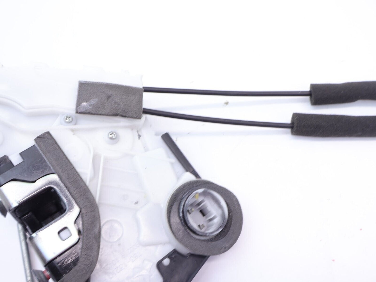 2020 Subaru WRX Front Door Lock Latch Actuator RH Right Passenger OEM 2015-2021