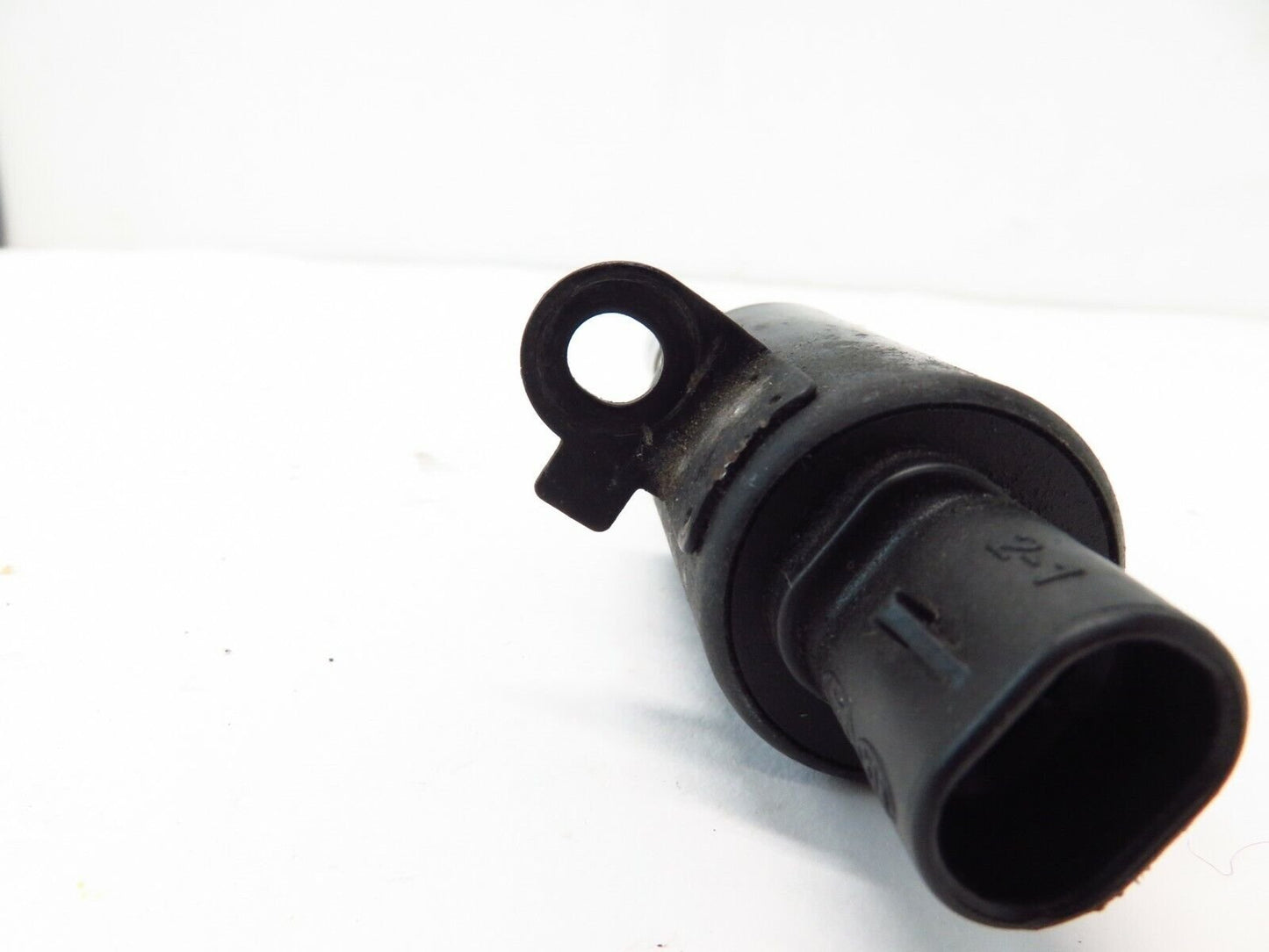 09-2012 Hyundai Genesis Coupe VVT Variable Valve Solenoid 3.8L 243353C100 LH OEM