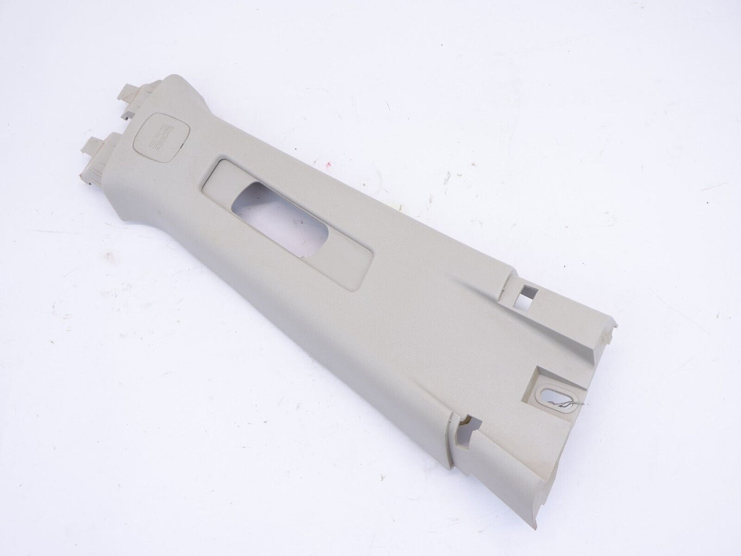 2014 Subaru XV Crosstrek Passenger Upper B Pillar Trim Panel Top RH 2013-2017
