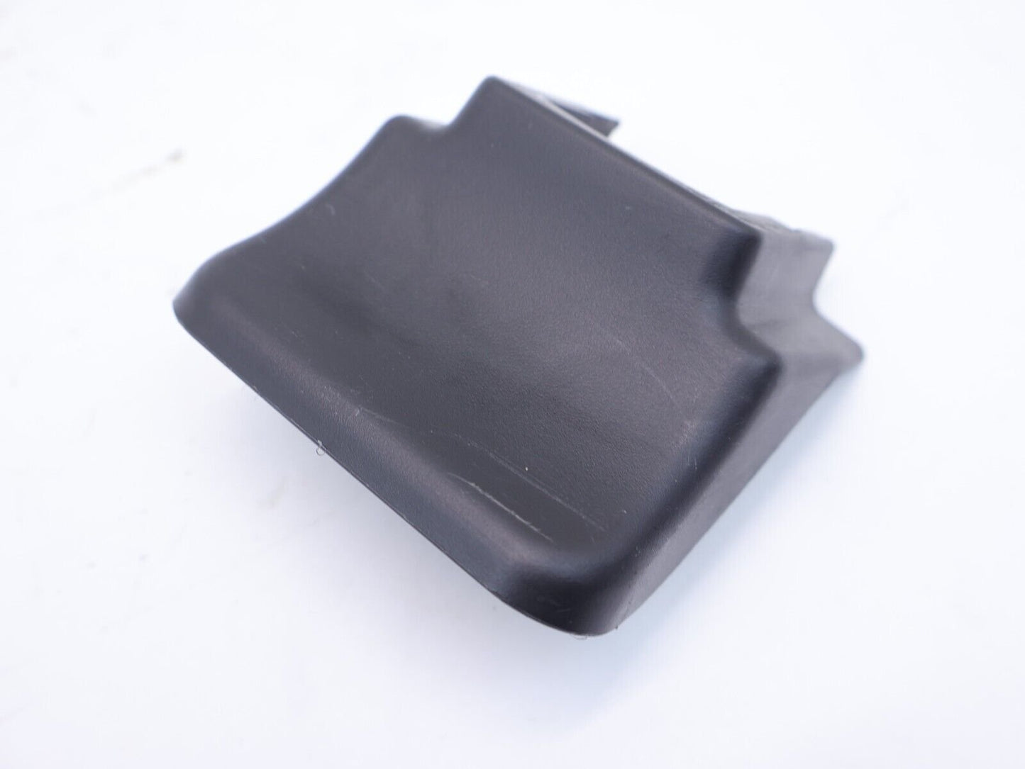 2010-2014 Subaru Outback Front Seat Rail Cap Trim Rear Outer Track 64115AJ120