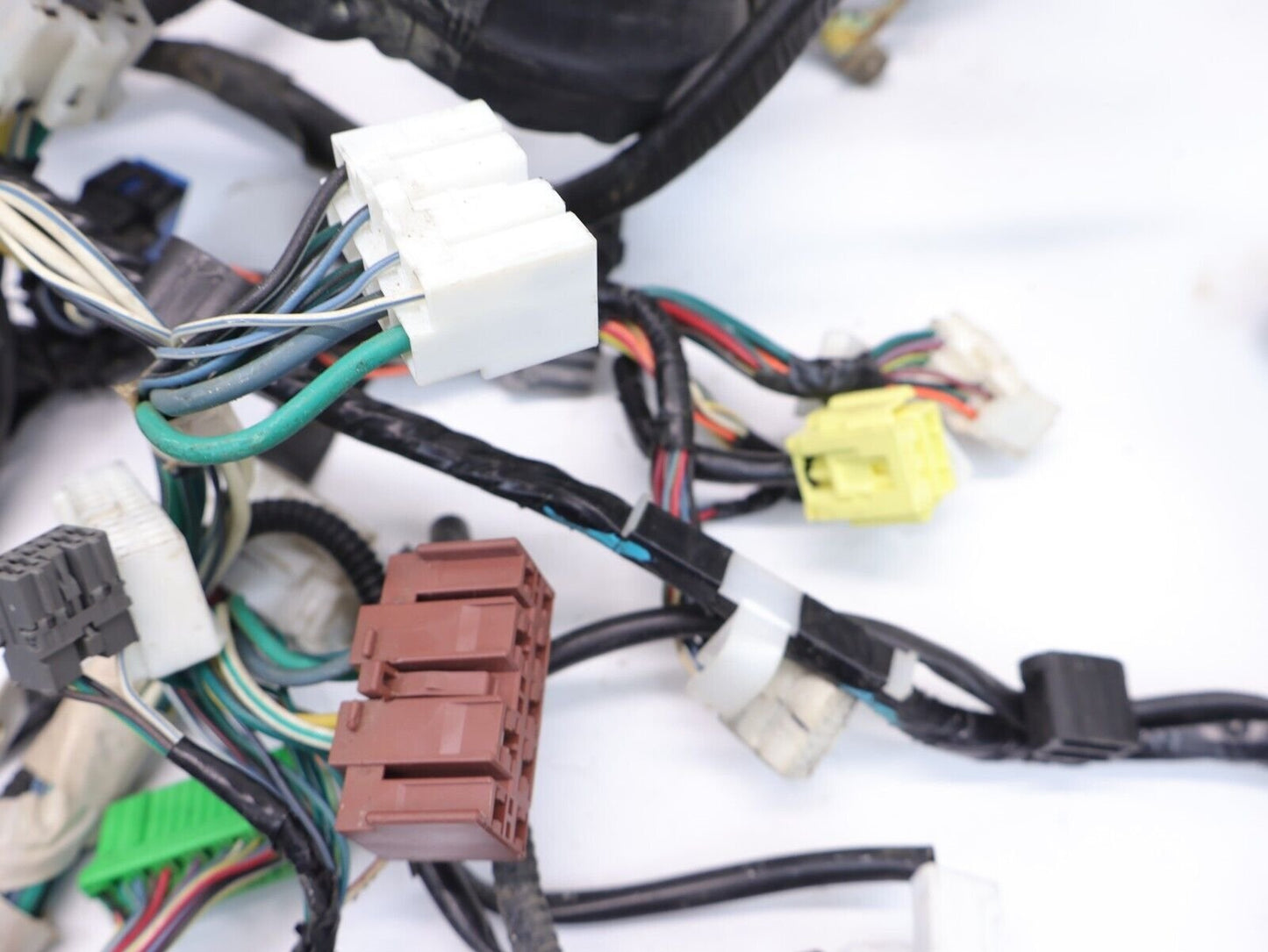 2012 Subaru Legacy Outback Engine Bay Wiring Harness Fuse Box Bulk 81402AJ11C