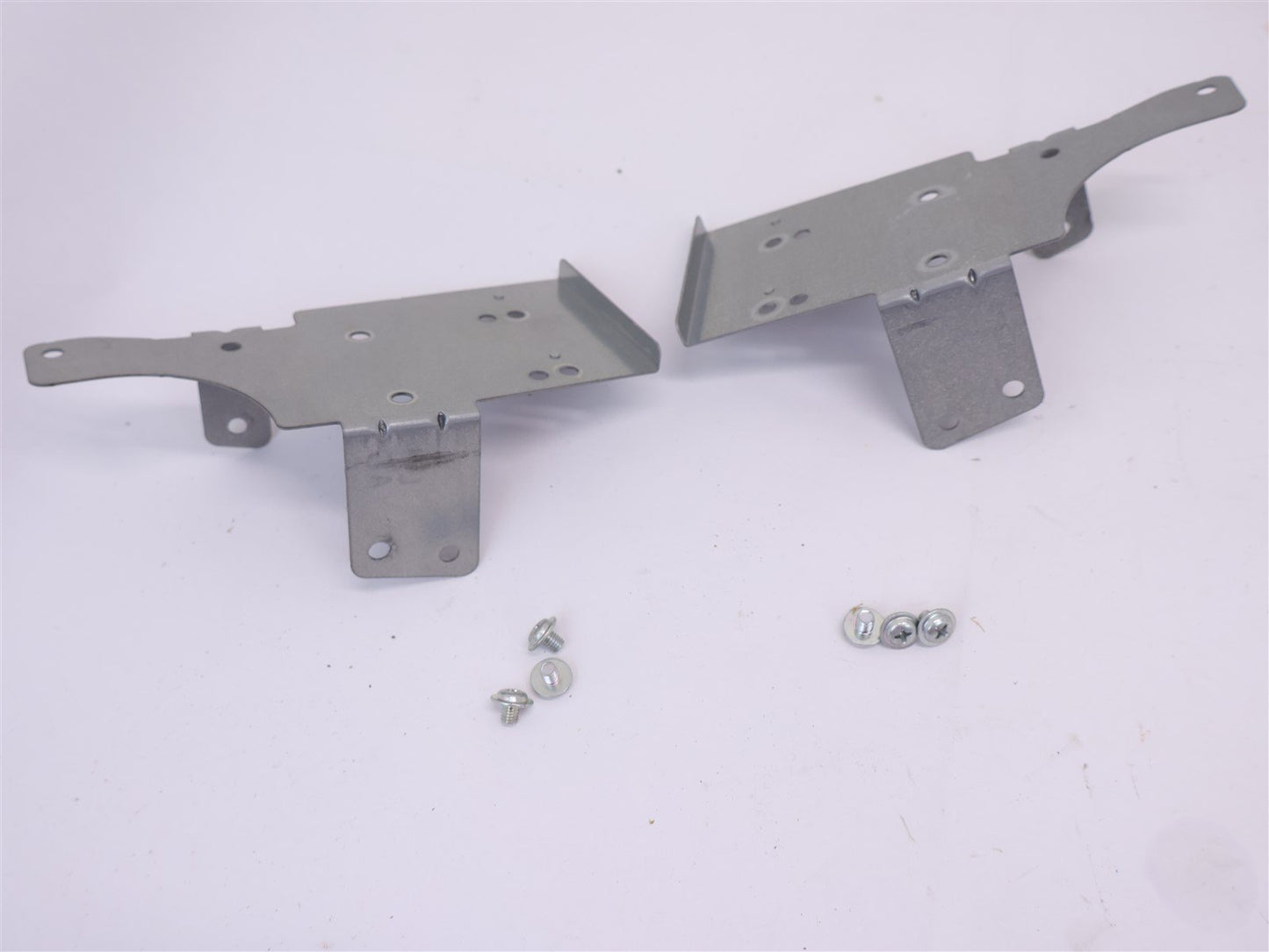 2007-2008 Subaru Legacy GT Radio Stereo Brackets LH & RH Side Mounting OEM