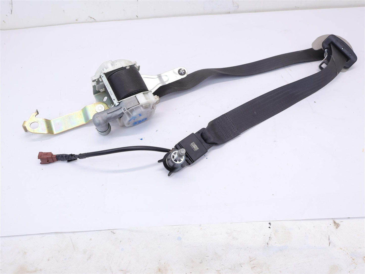 2005-2009 Subaru Legacy & Outback Passenger Front Seat Belt RH OEM Black 05-09