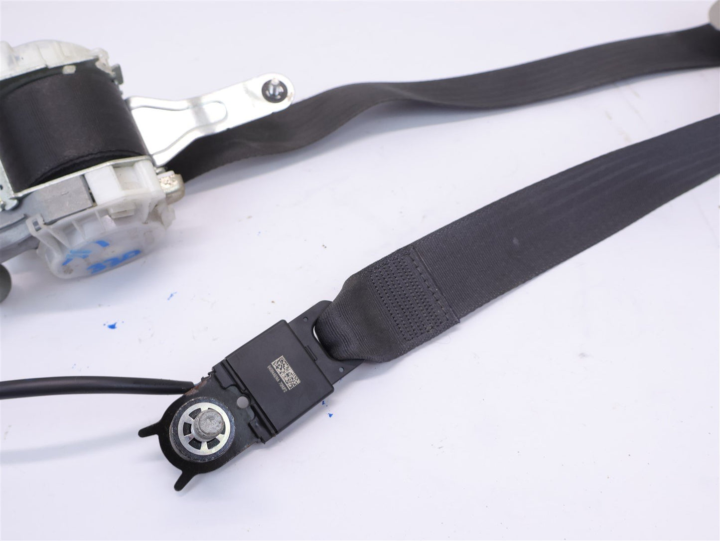 2005-2009 Subaru Legacy & Outback Passenger Front Seat Belt RH OEM Black 05-09
