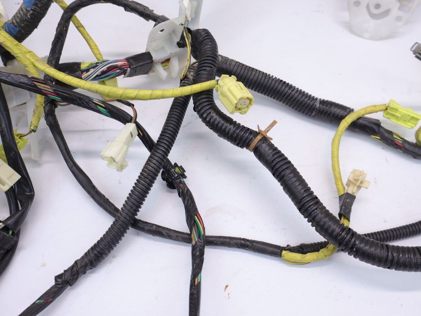 2007 Subaru Legacy Spec B / GT Rear Wiring Harness MT 81502AG32A