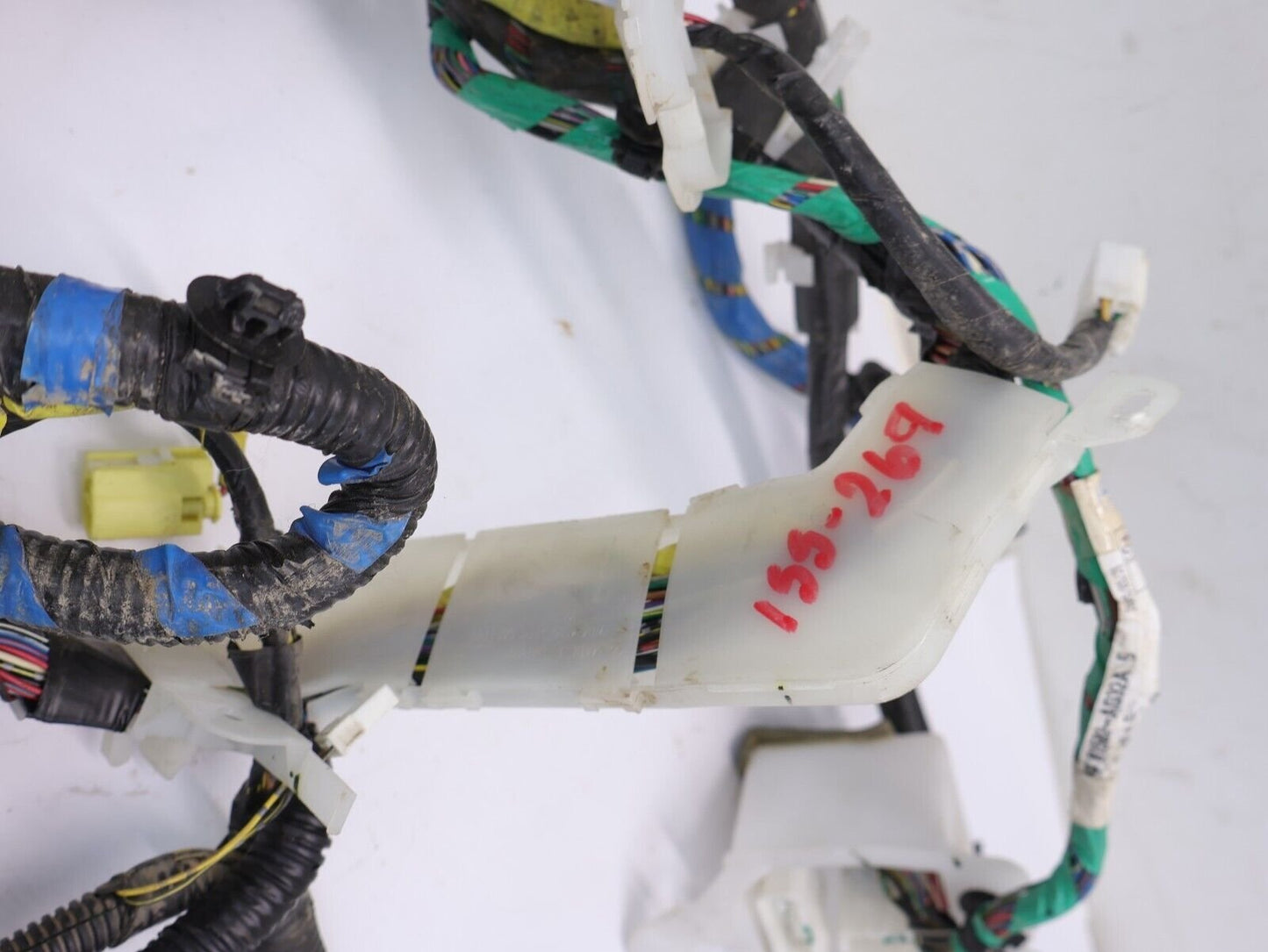 2007 Subaru Legacy Spec B / GT Rear Wiring Harness MT 81502AG32A