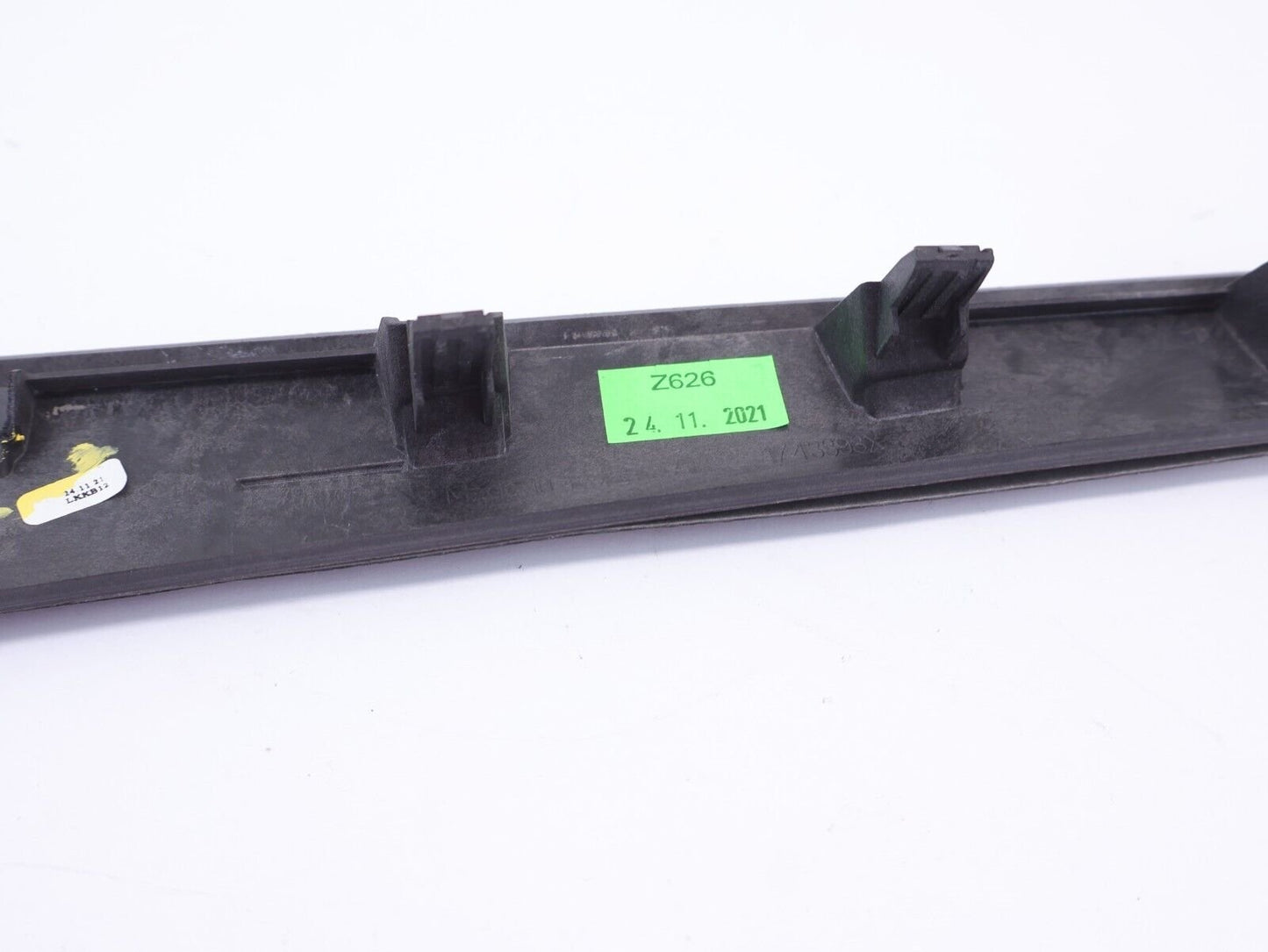 2020-2022 Alfa Romeo Giulia Passenger Side Dash Trim TABS BROKE Dashboard RH OEM