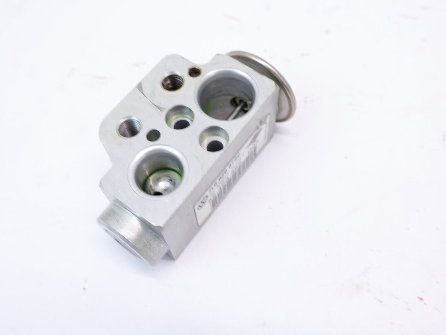 2008-2010 Porsche Cayenne AC Air Conditioner Expansion Valve OEM 7L08260679