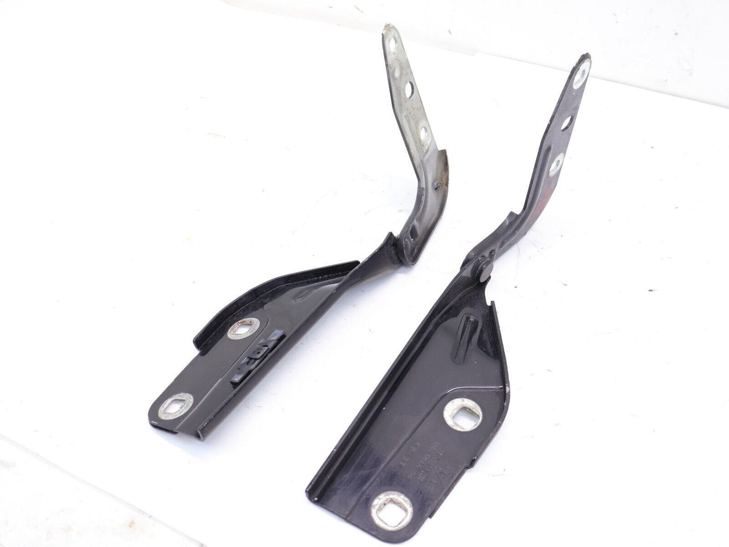 2003-2010 Porsche Cayenne Hood Hinge Hinges Driver Passenger Side Pair OEM Black