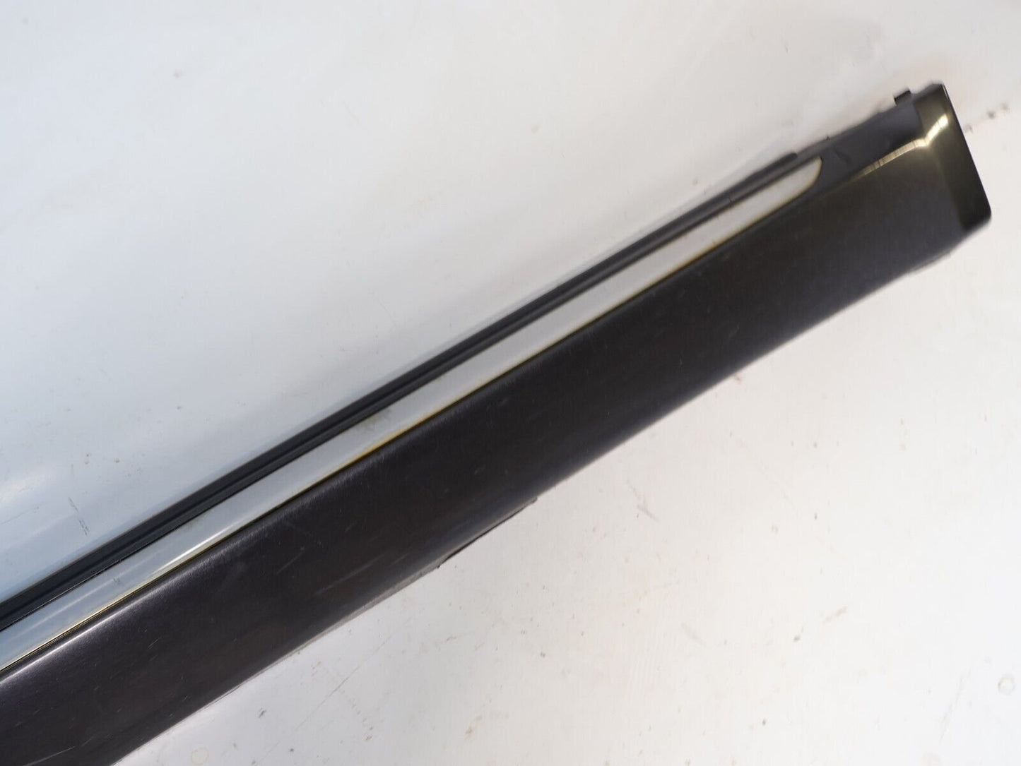 2007-2009 Subaru Legacy Spec B Driver Side Skirt Bottom Rocker w/ Chrome LH OEM